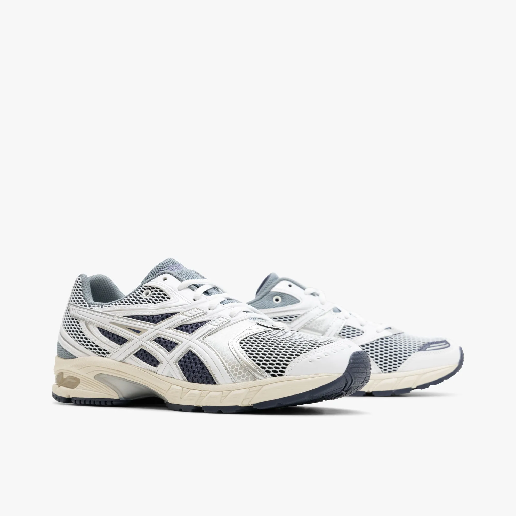 ASICS Gel-DS Trainer 14 White / Pure Silver asics Shoes
