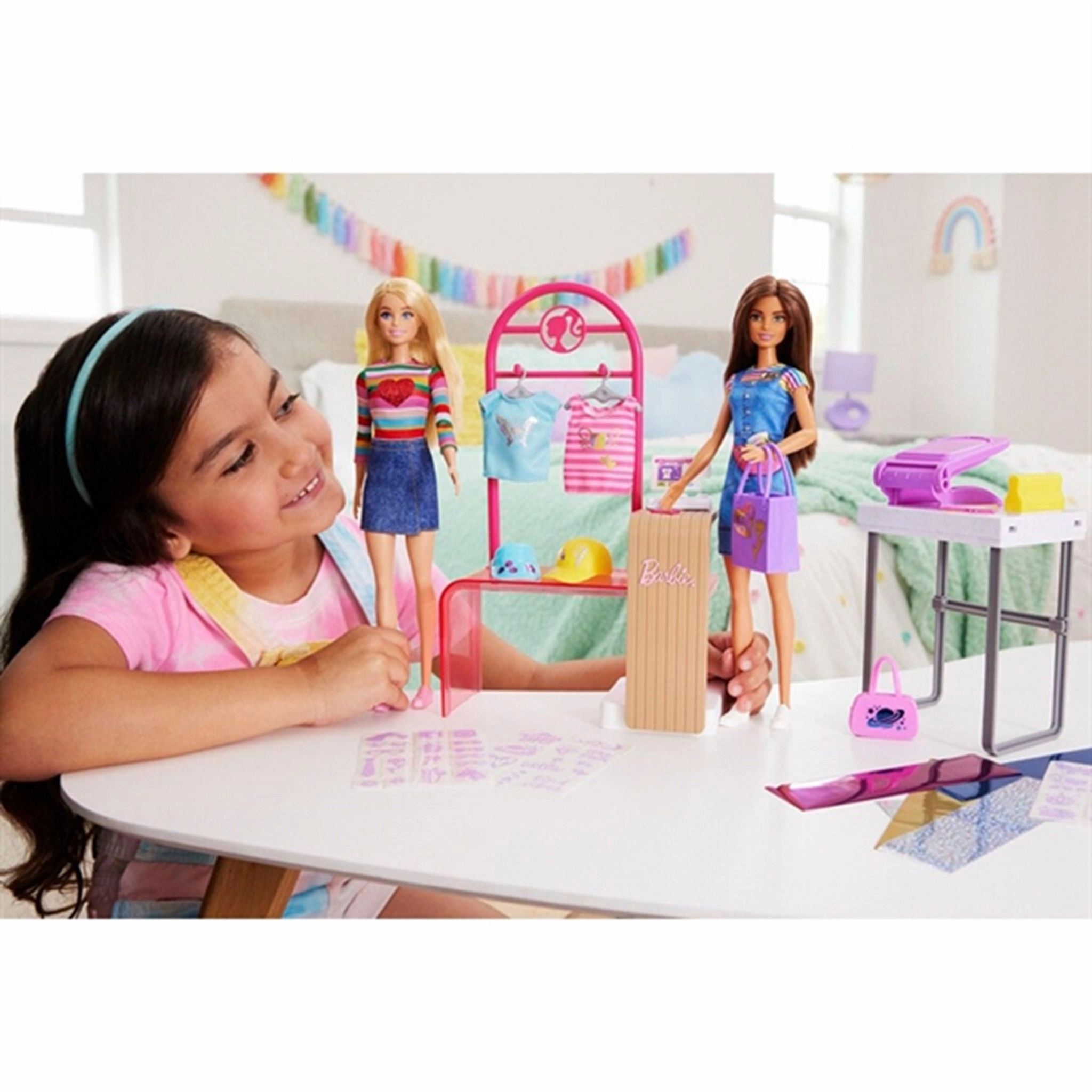 Barbie? Career Make & Sell Boutique