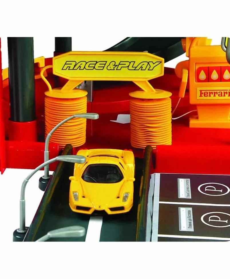 Bburago 1:43 Ferrari Parking Garage Playset - Multicolor