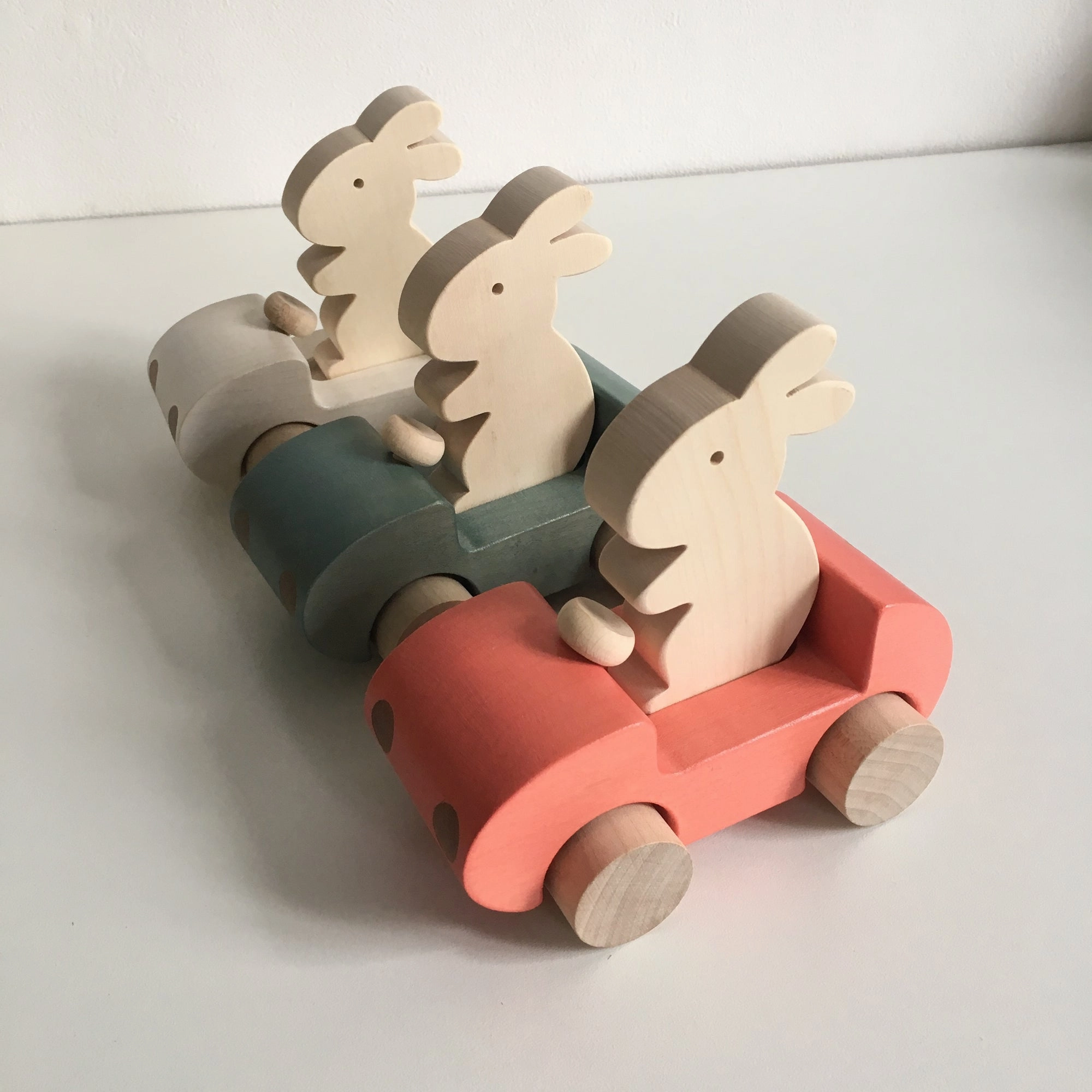 Briki Vroom Vroom Bunny Car Corail / Coral