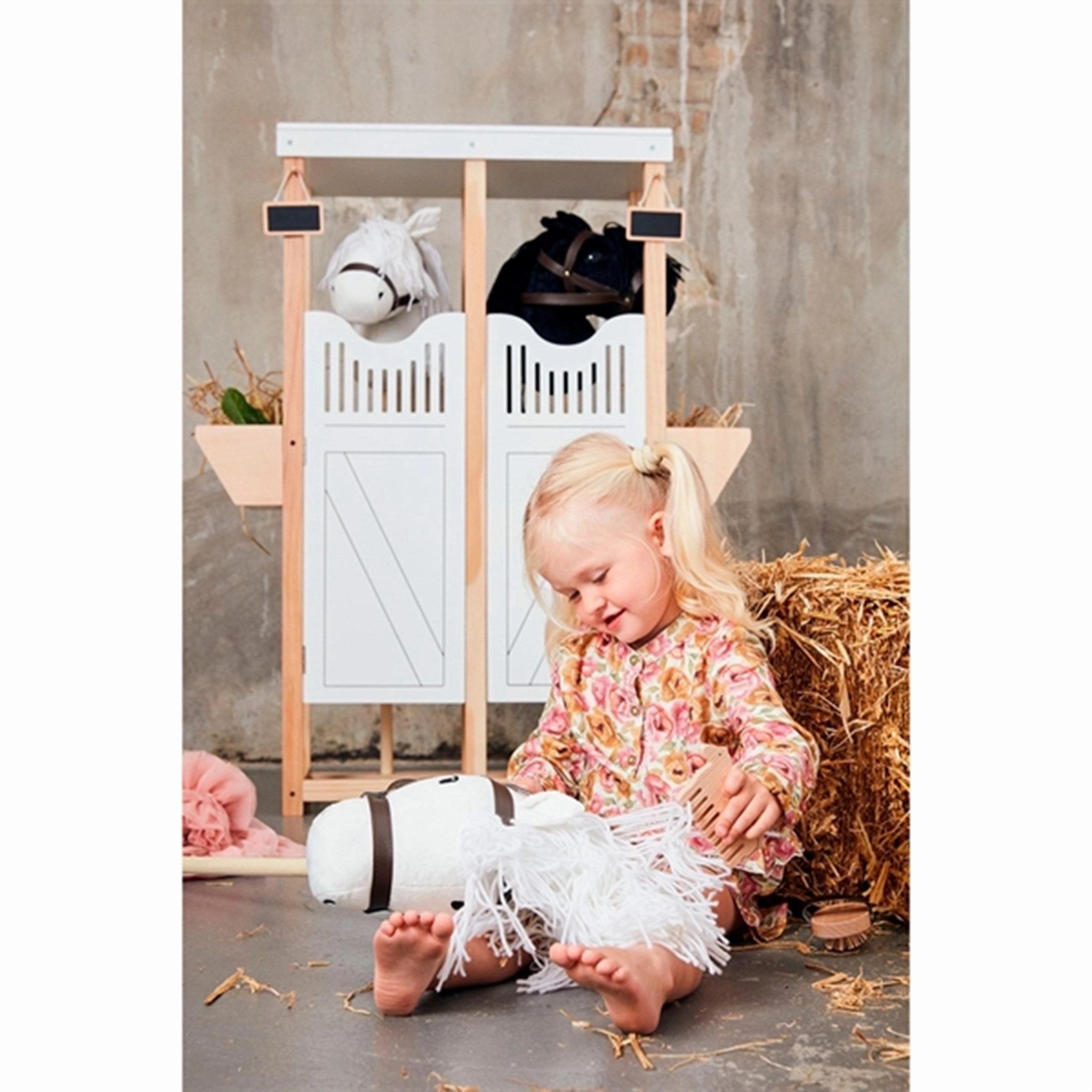 by Astrup Hobby Horse White
