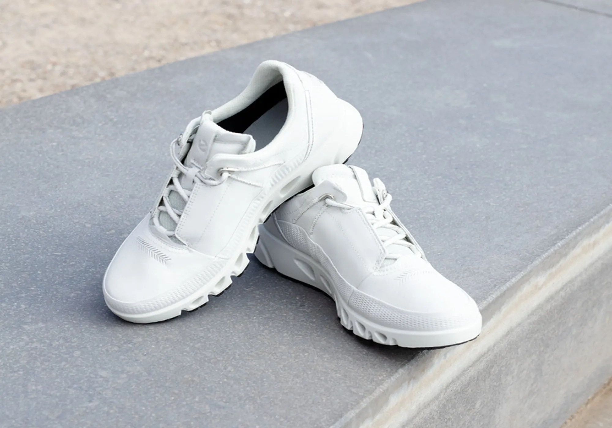 ECCO Multi Vent Womens Low GTX Comfortable Leather Lace Up Shoes ecco Shoes