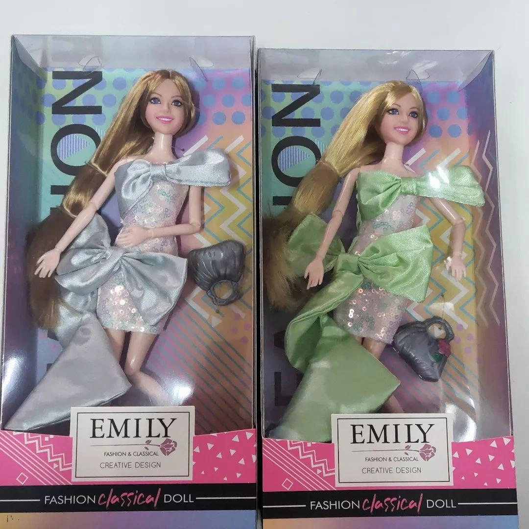 Emily Fashion And Classical Doll Set