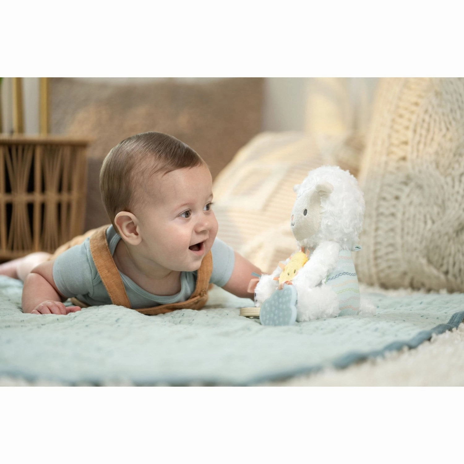 Ingenuity Sheppy The Sheep Calm Springs Plush Activity Toy