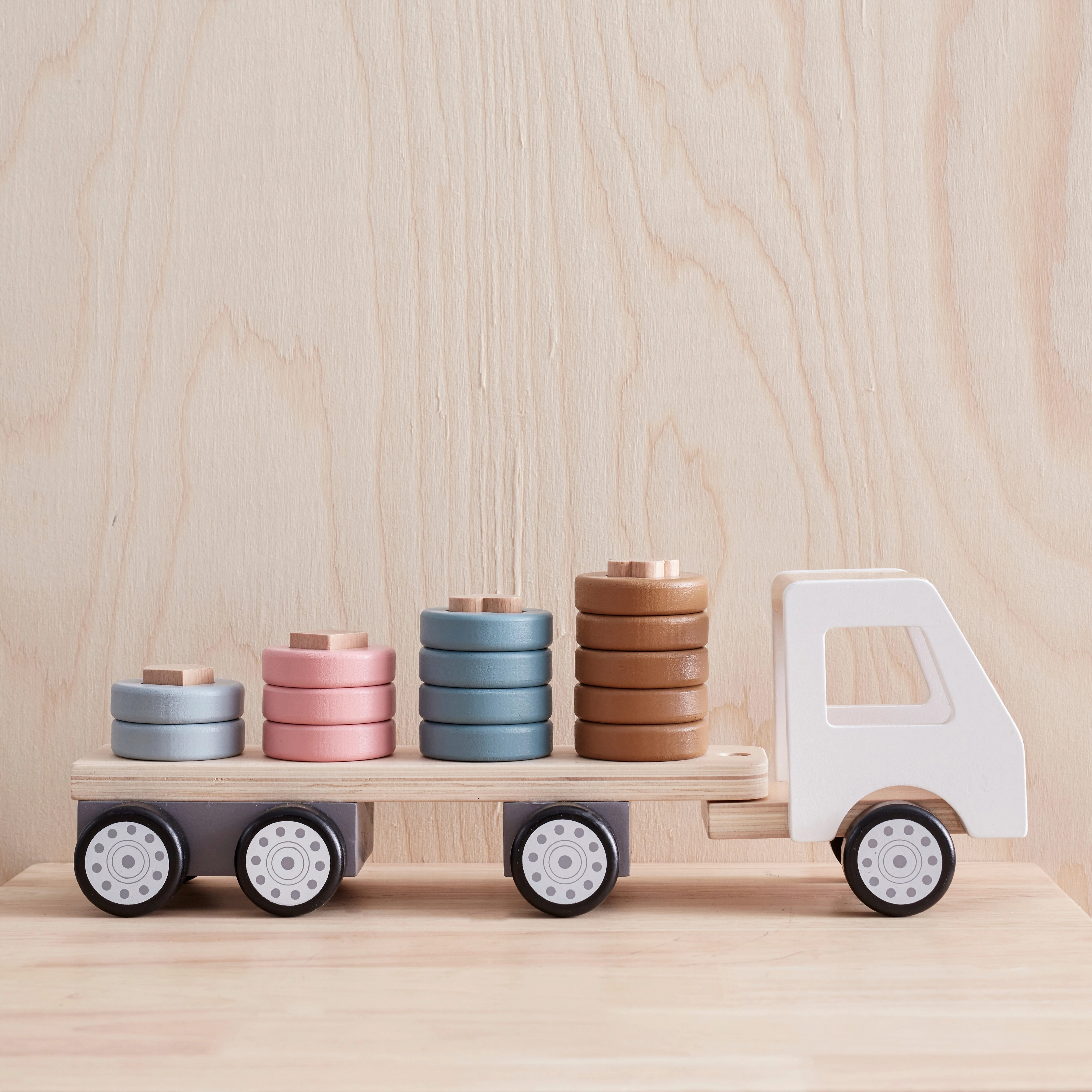 Kid's Concept Sorter Ring Truck Aiden