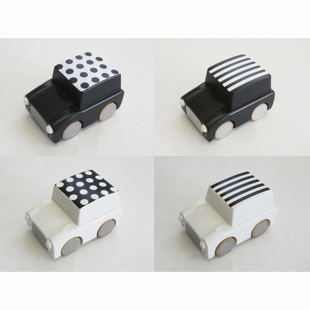 kiko  & gg* Kuruma Classic Wooden Wind Up Car Stripes/ Whites