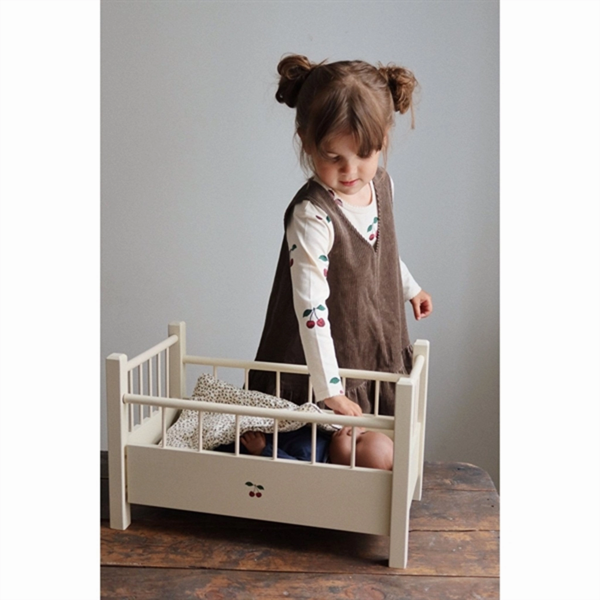 Konges Sl?jd Ecru Doll Bed Wood