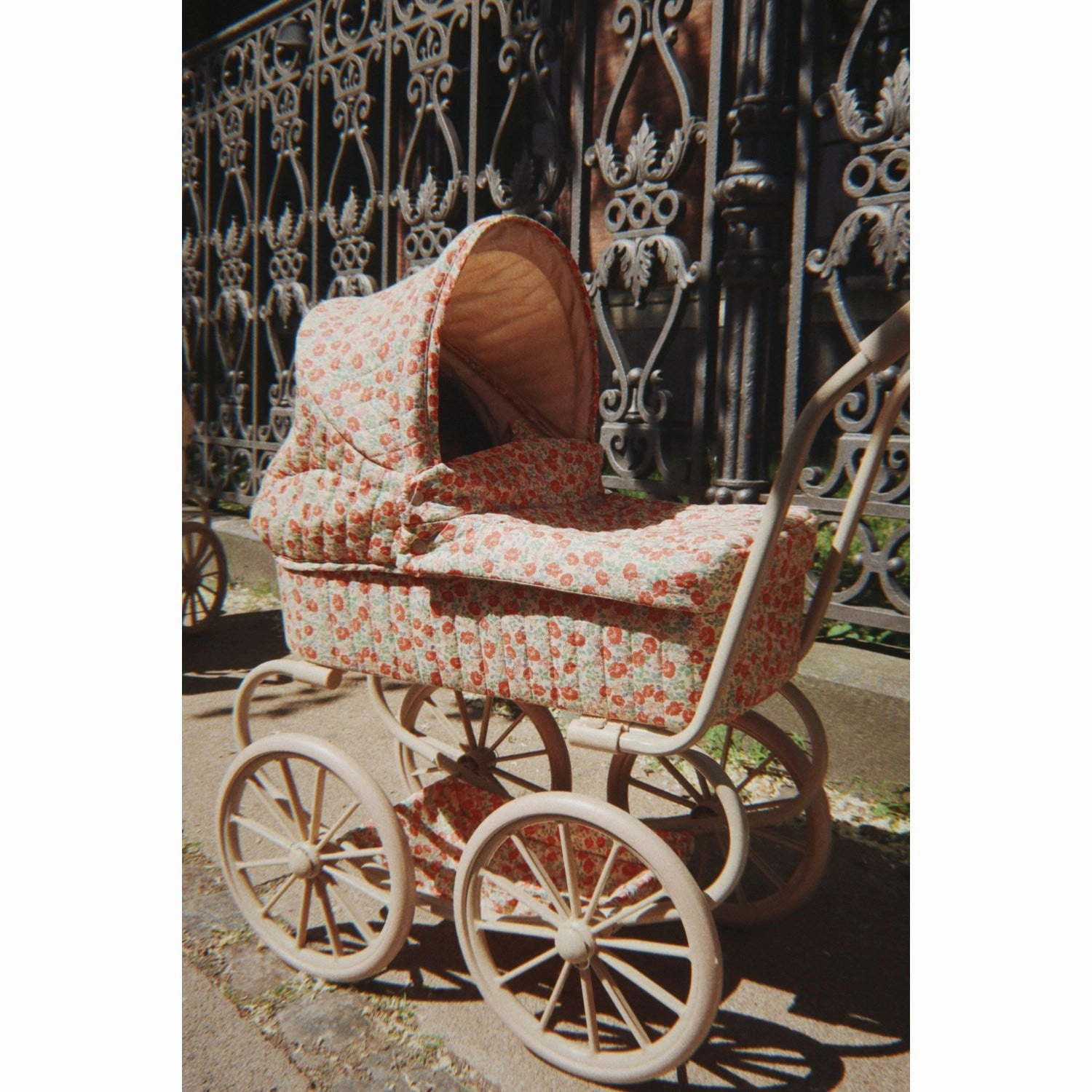 Konges Sl?jd Kaluka Minnie Doll Pram