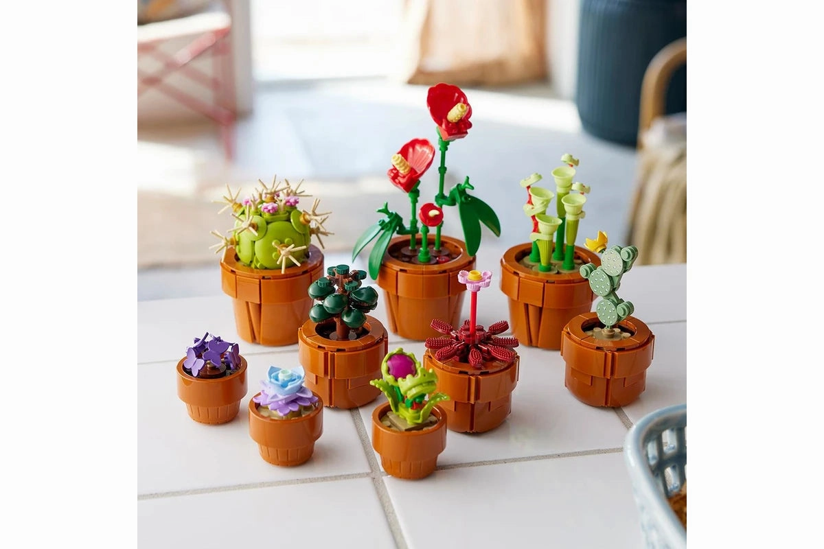 Lego Botanicals Tiny Plants 10329
