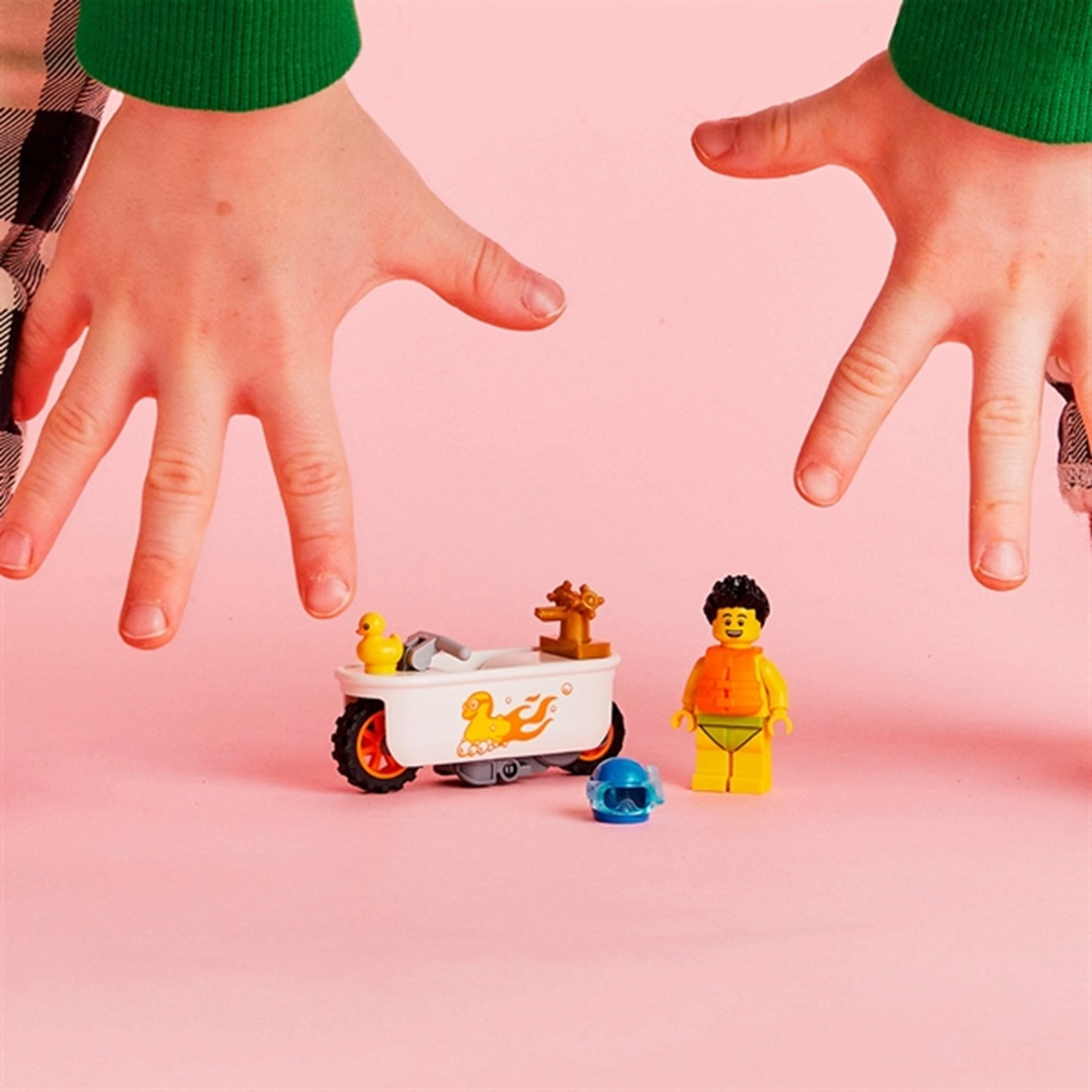 LEGO City Bathtub Stunt Bike
