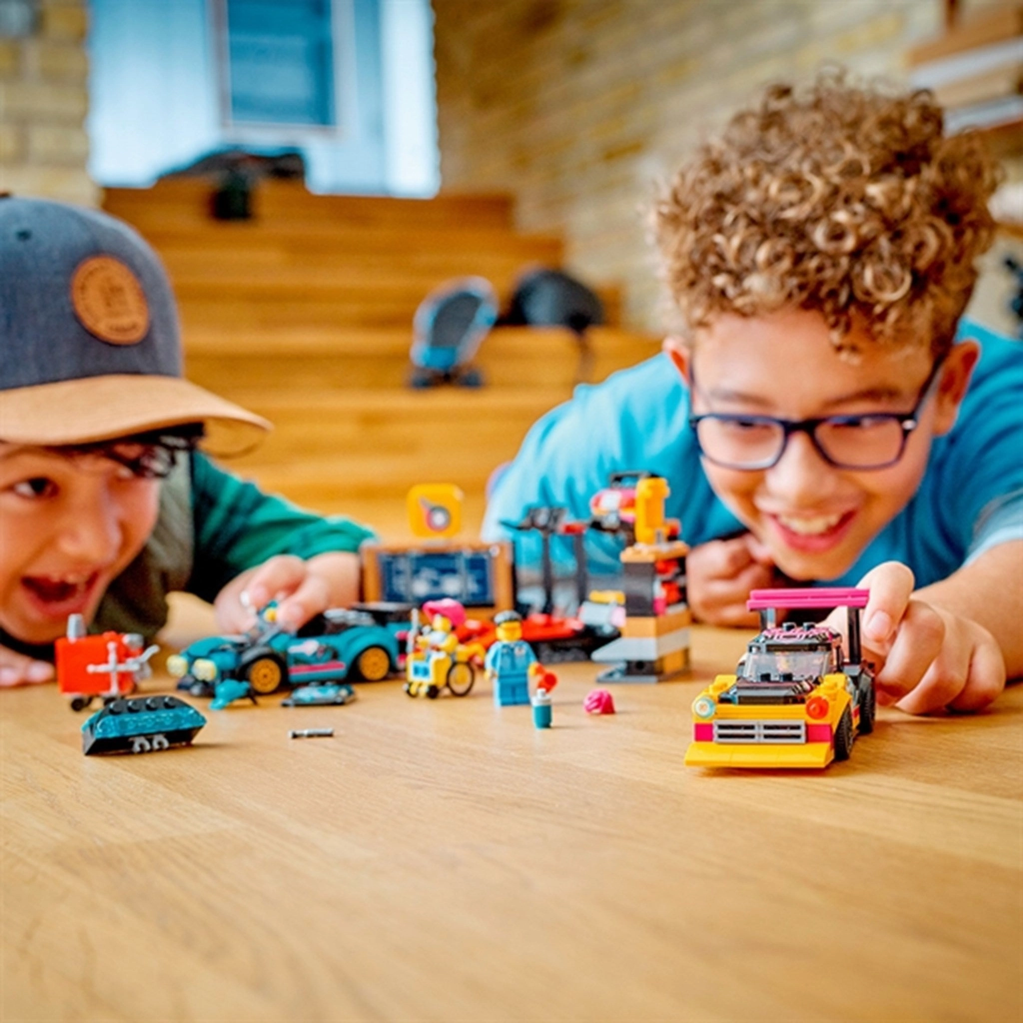 LEGO City Custom Car Garage