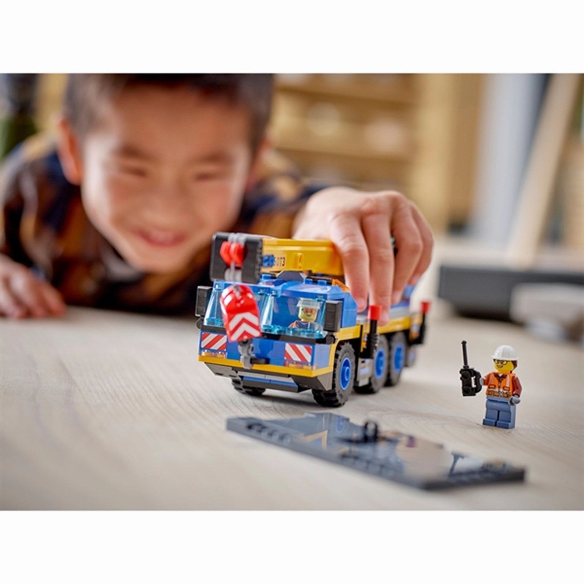 LEGO City Mobile Crane