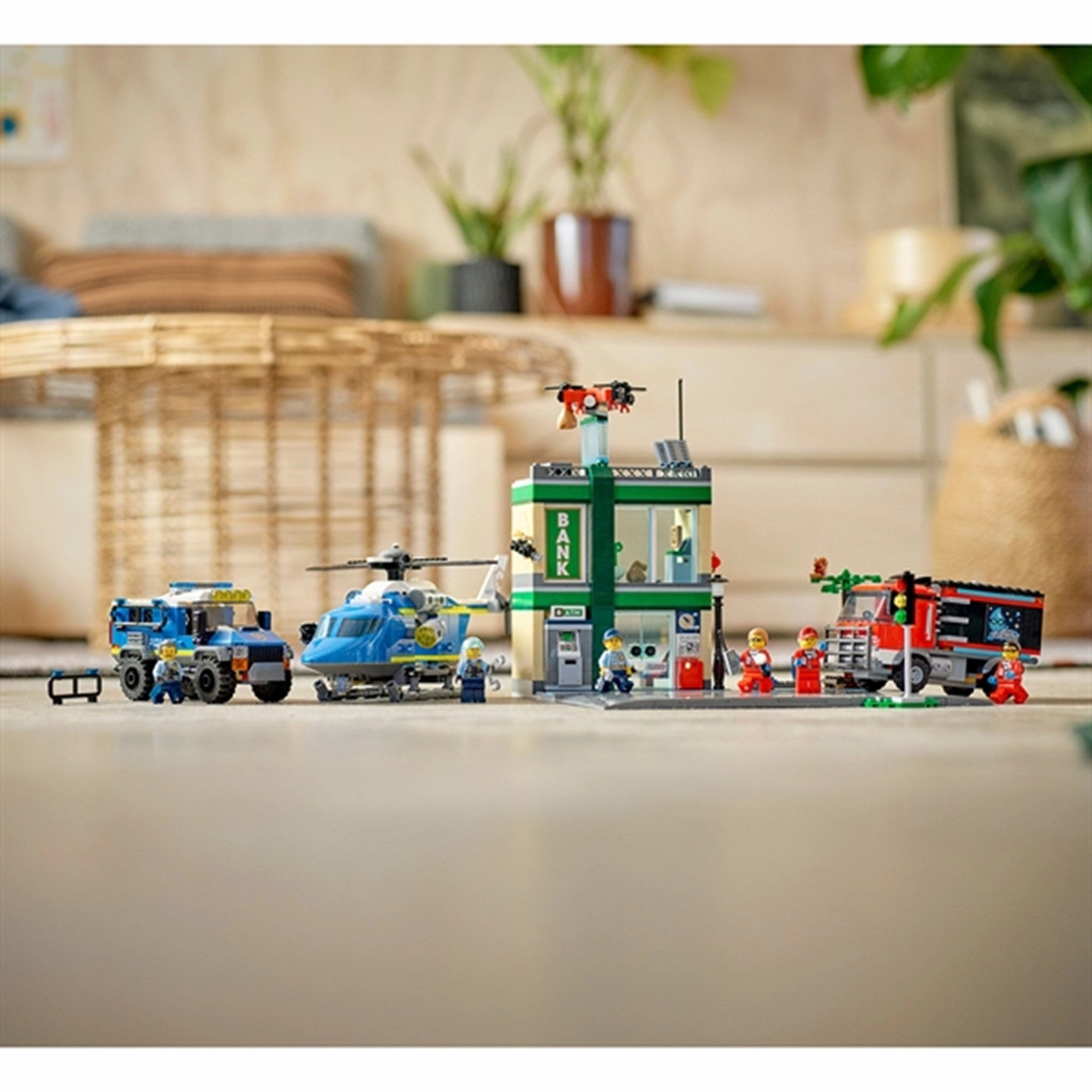 LEGO City Police Chase at the Bank