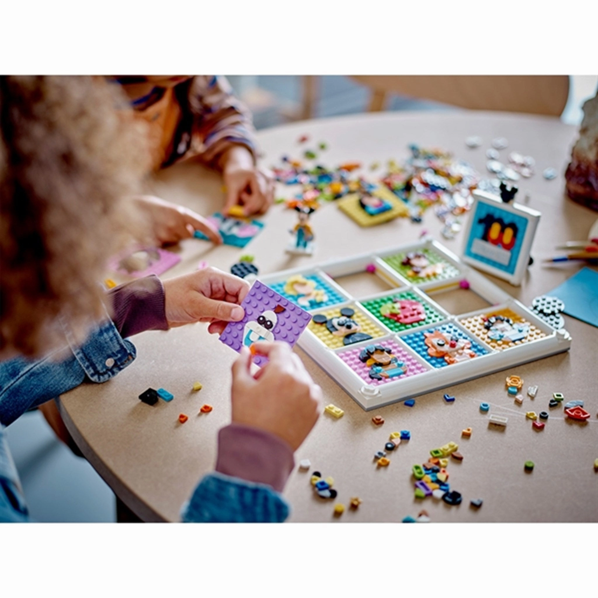 LEGO Disney?100 Years of Disney Animation Icons