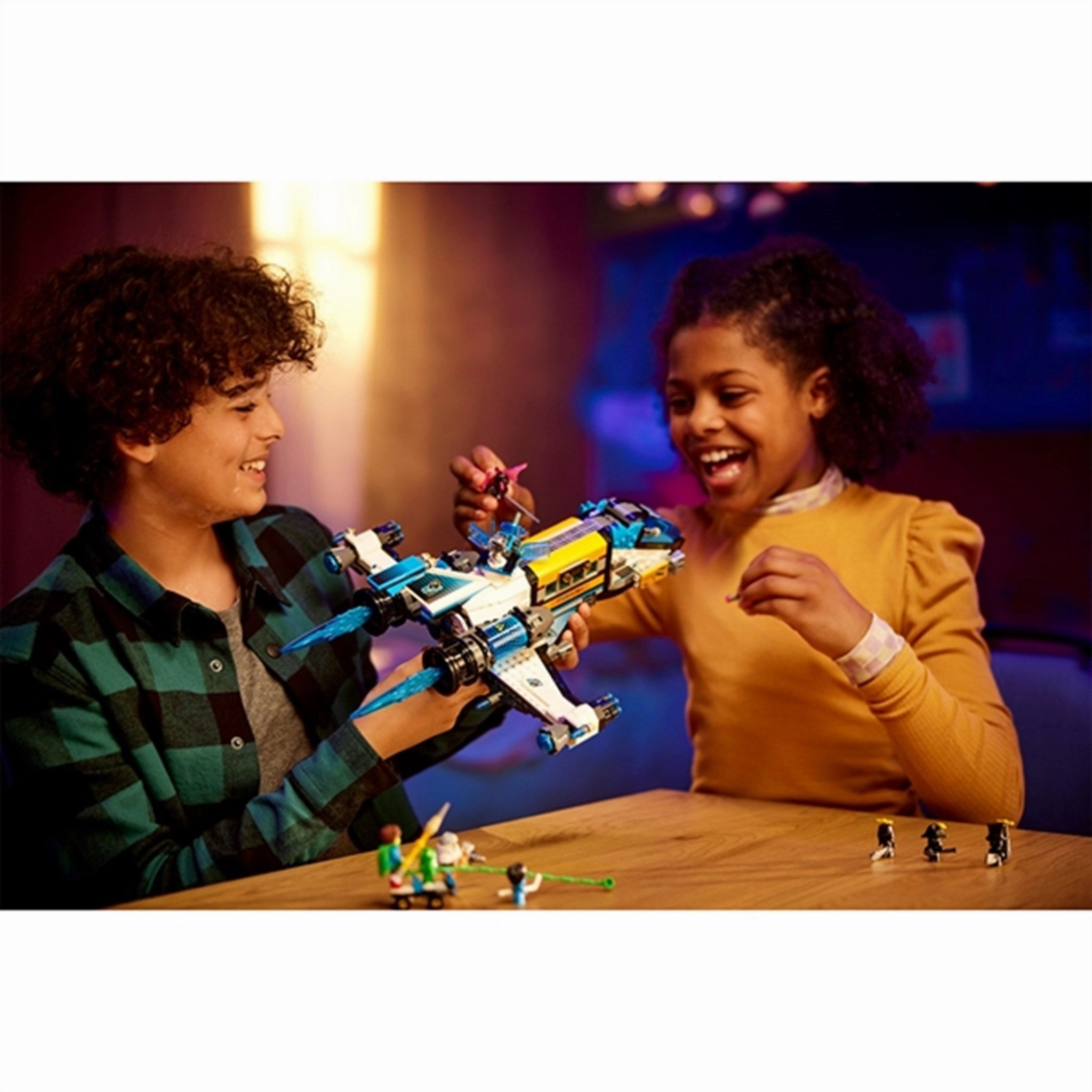 LEGO? DREAMZzz? Mr. Oz's Spacebus