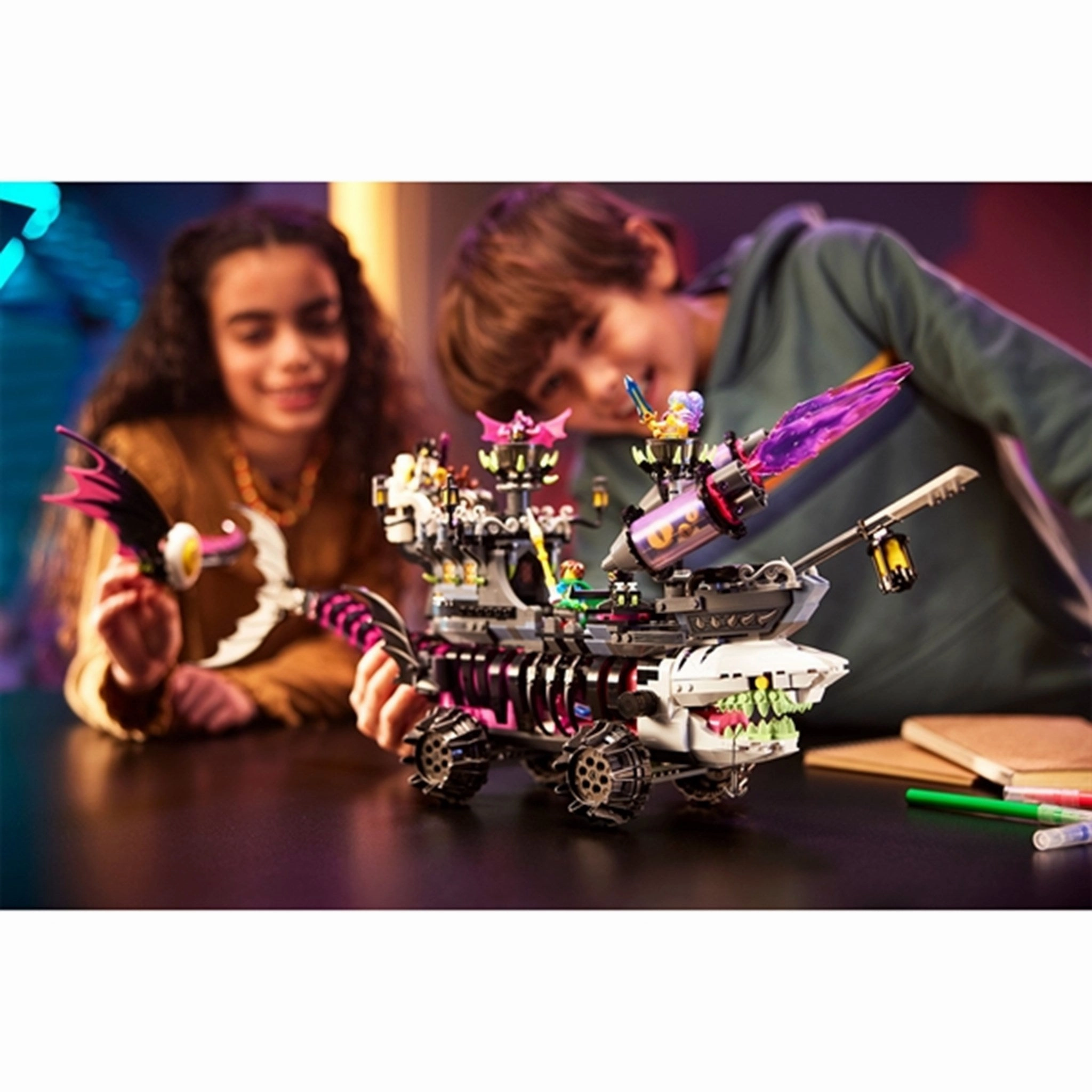 LEGO? DREAMZzz? Nightmare Shark Ship
