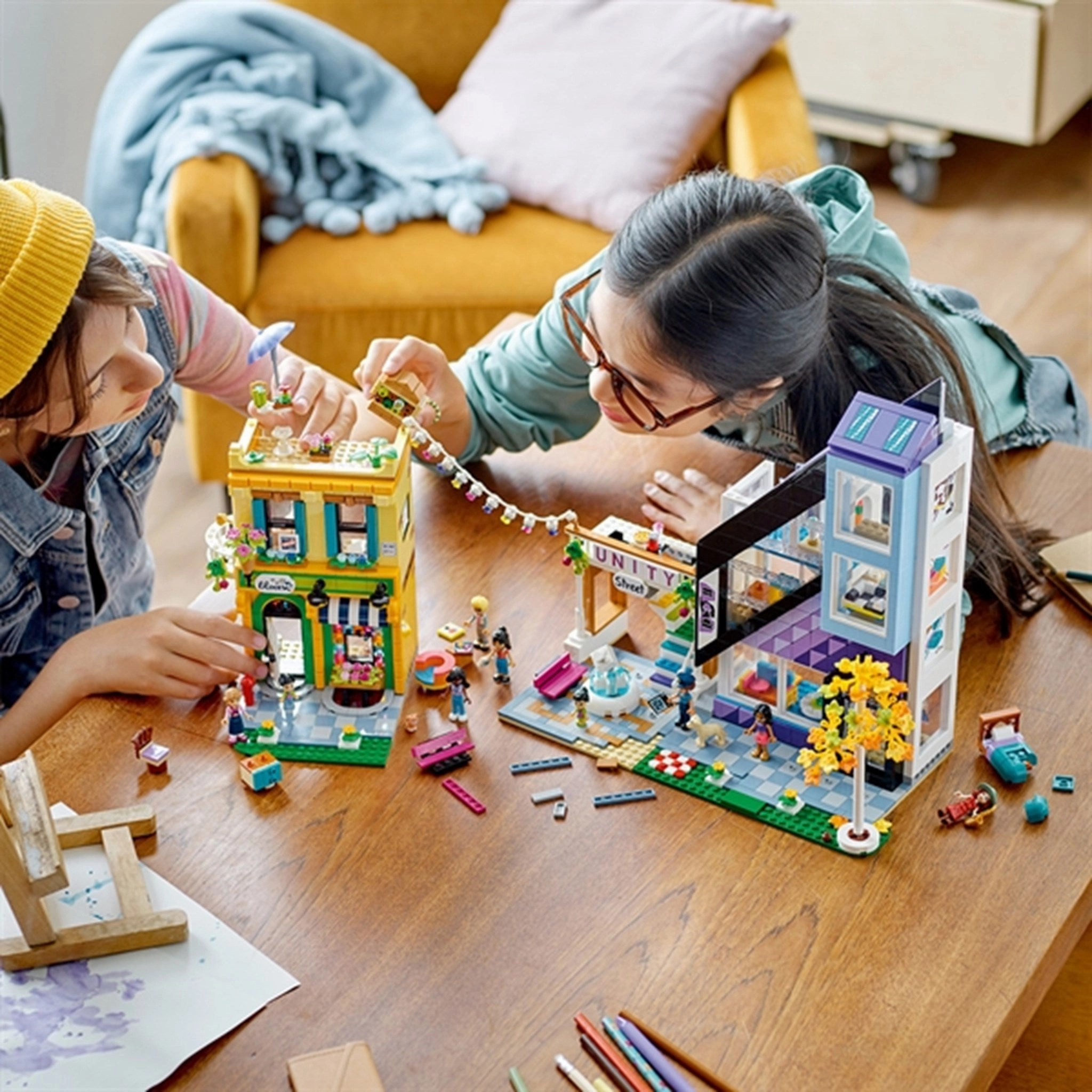 LEGO Friends Downtown Flower and Design Stores