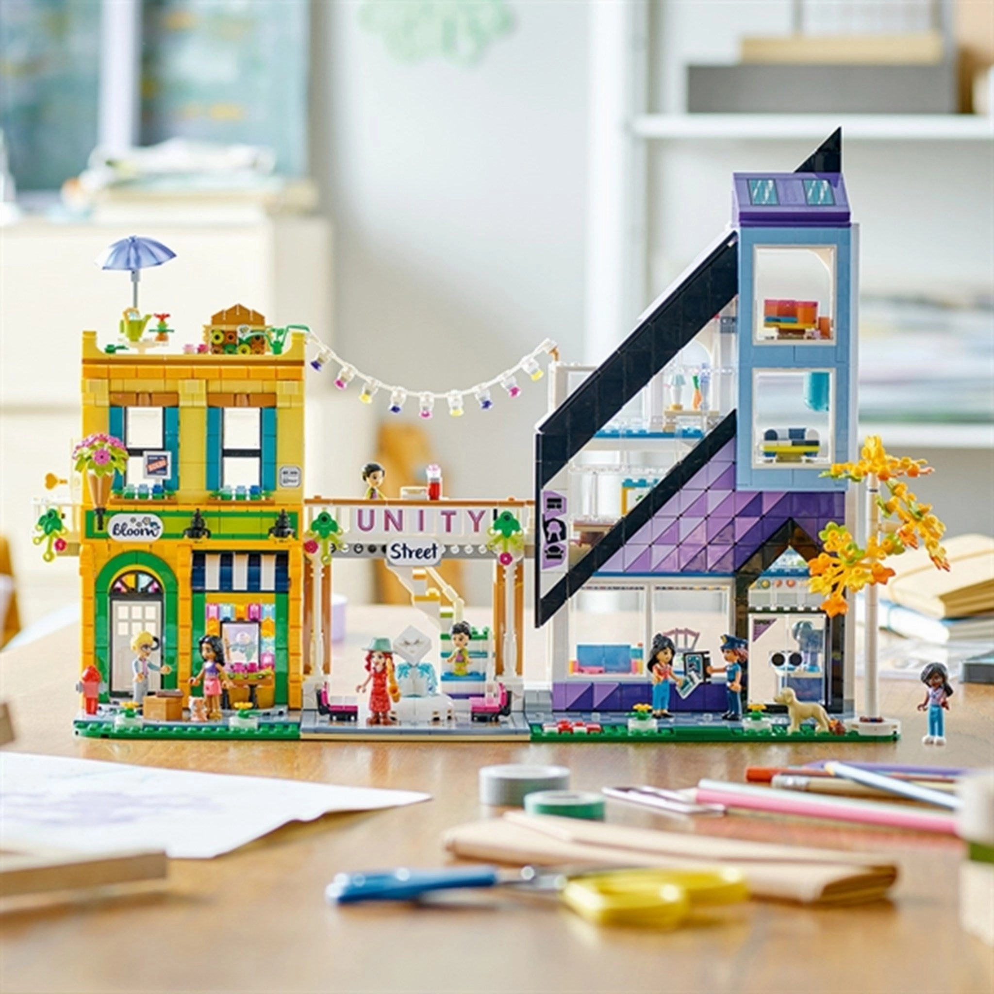 LEGO Friends Downtown Flower and Design Stores