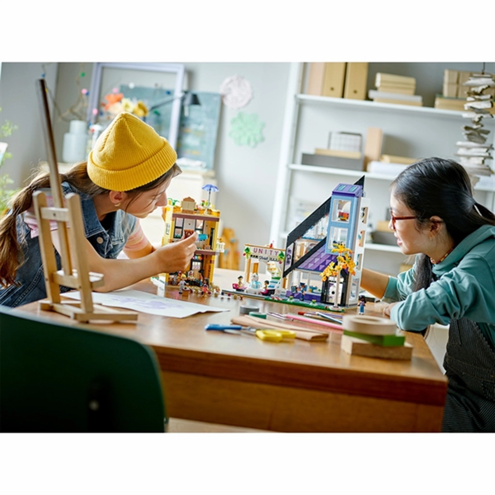 LEGO Friends Downtown Flower and Design Stores