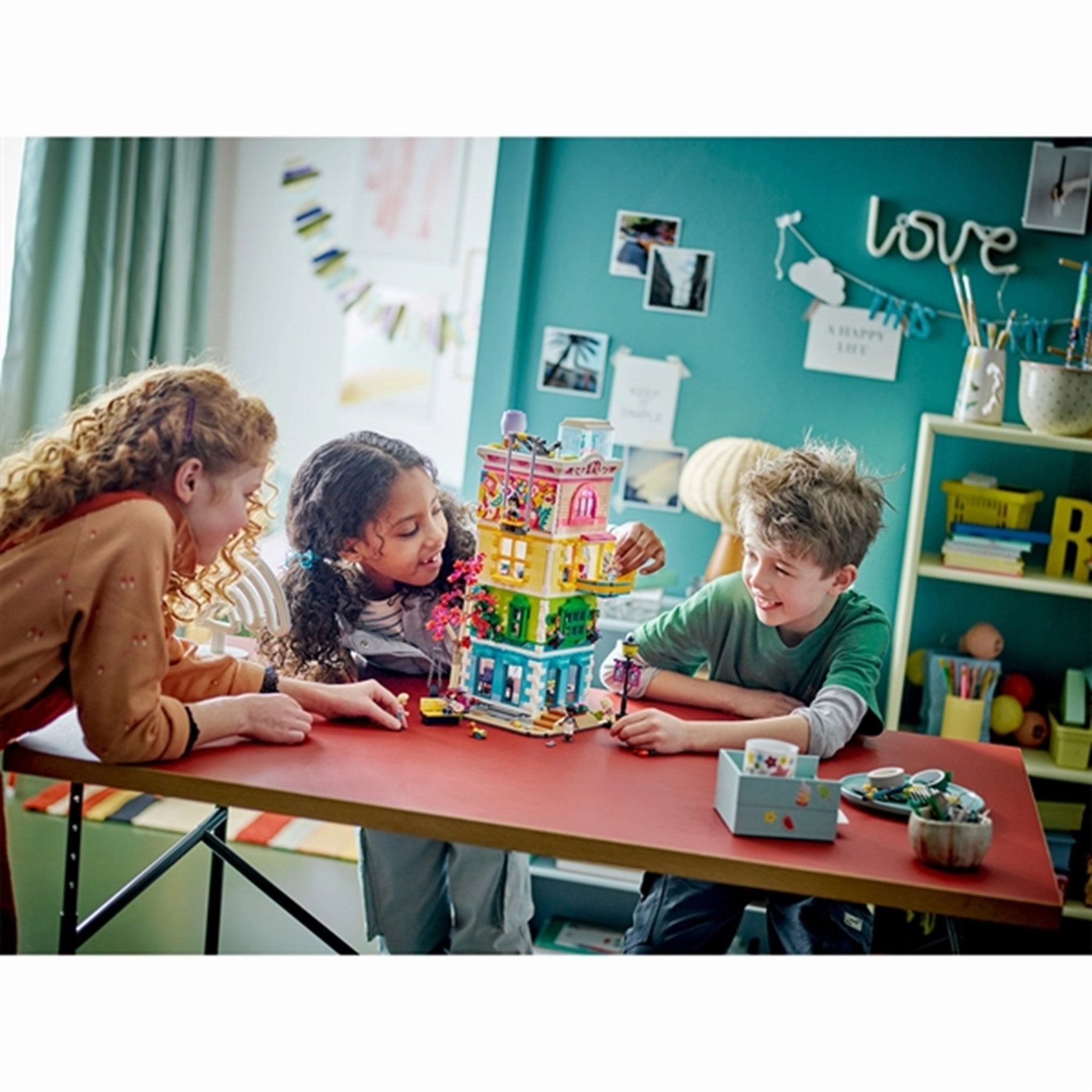 LEGO Friends Heartlake City Community Centre