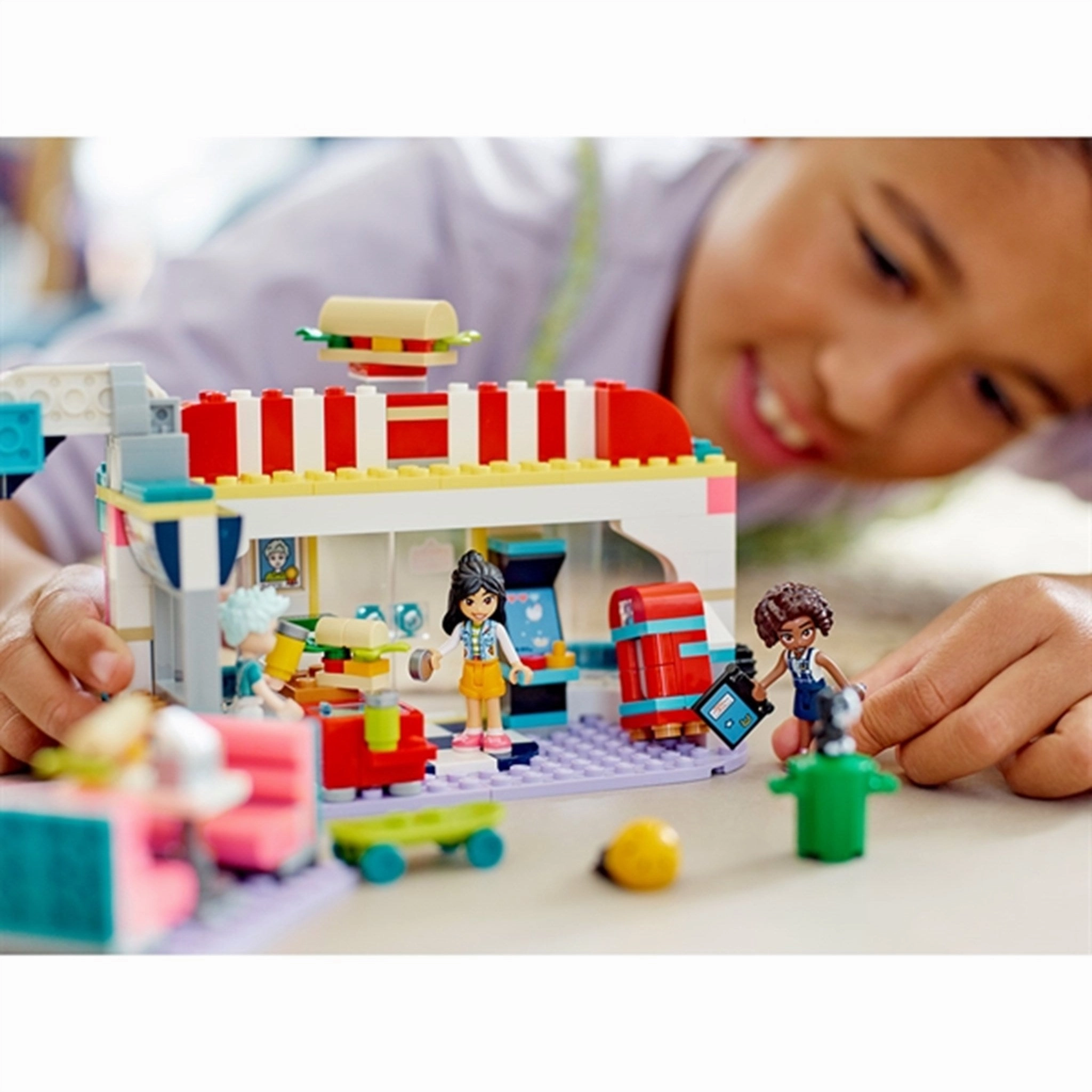 LEGO Friends Heartlake Downtown Diner