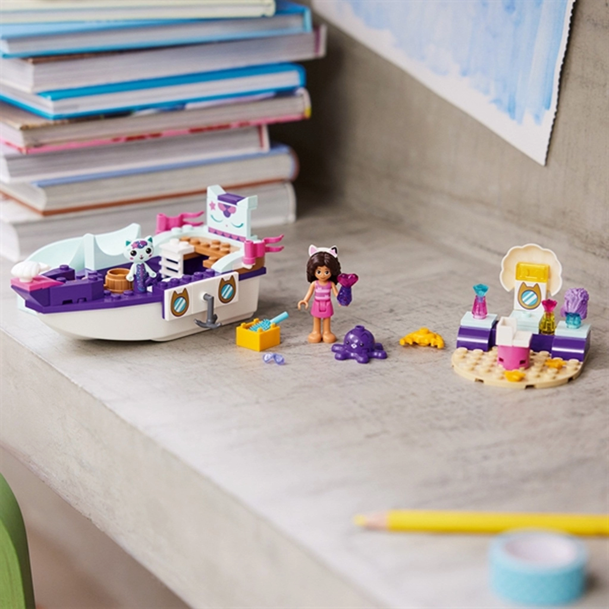 LEGO Gabby's Dollhouse Gabby & MerCat's Ship & Spa