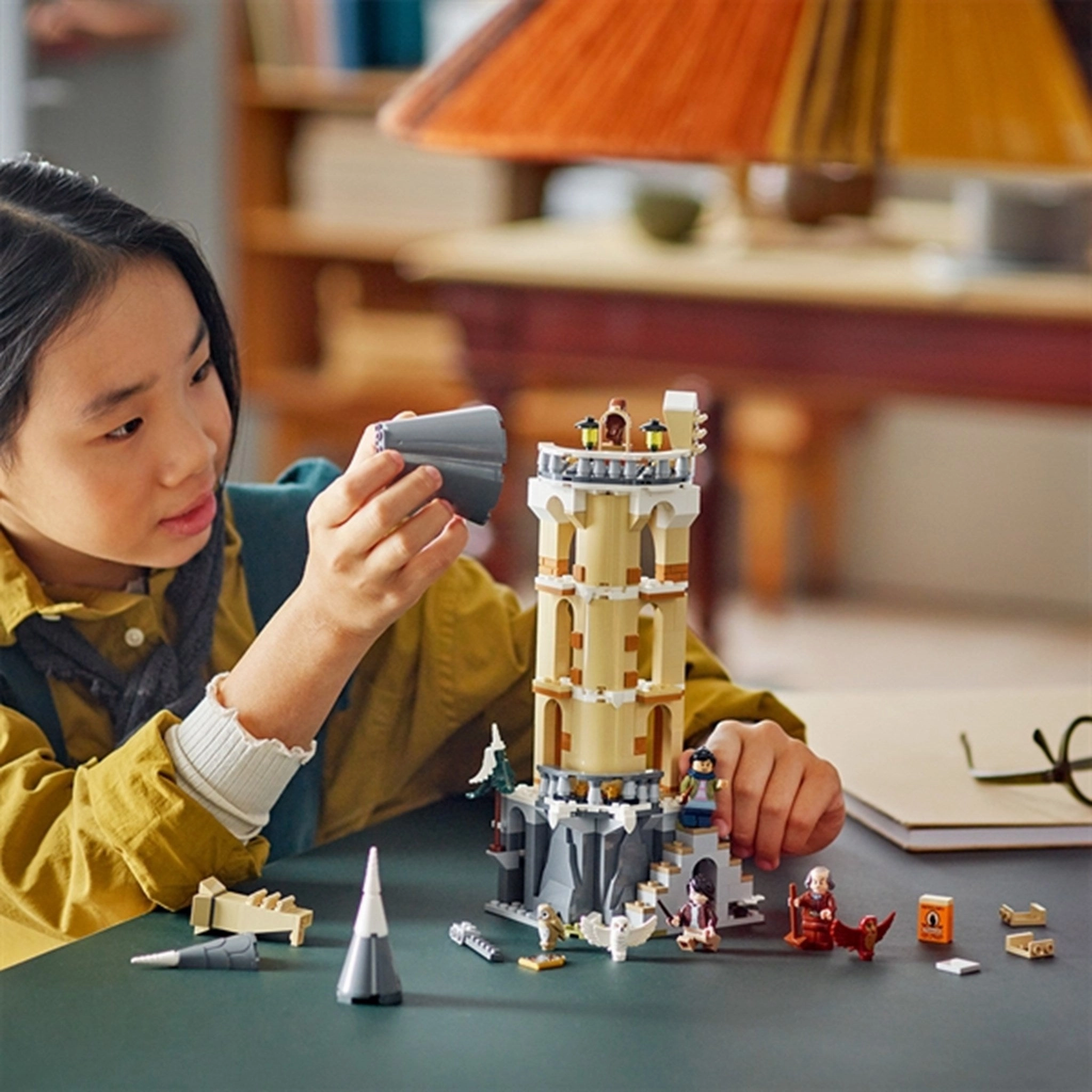 LEGO? Harry Potter? Hogwarts? Castle Owlery