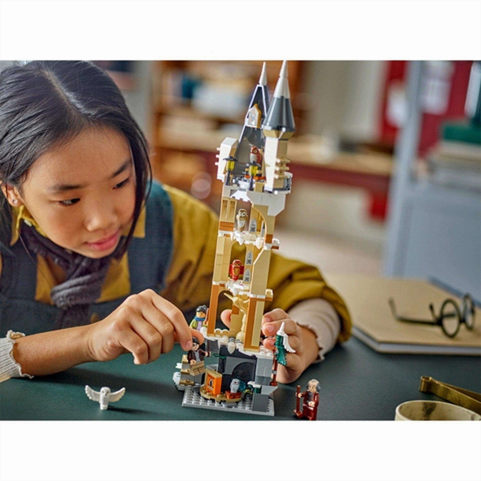 LEGO? Harry Potter? Hogwarts? Castle Owlery