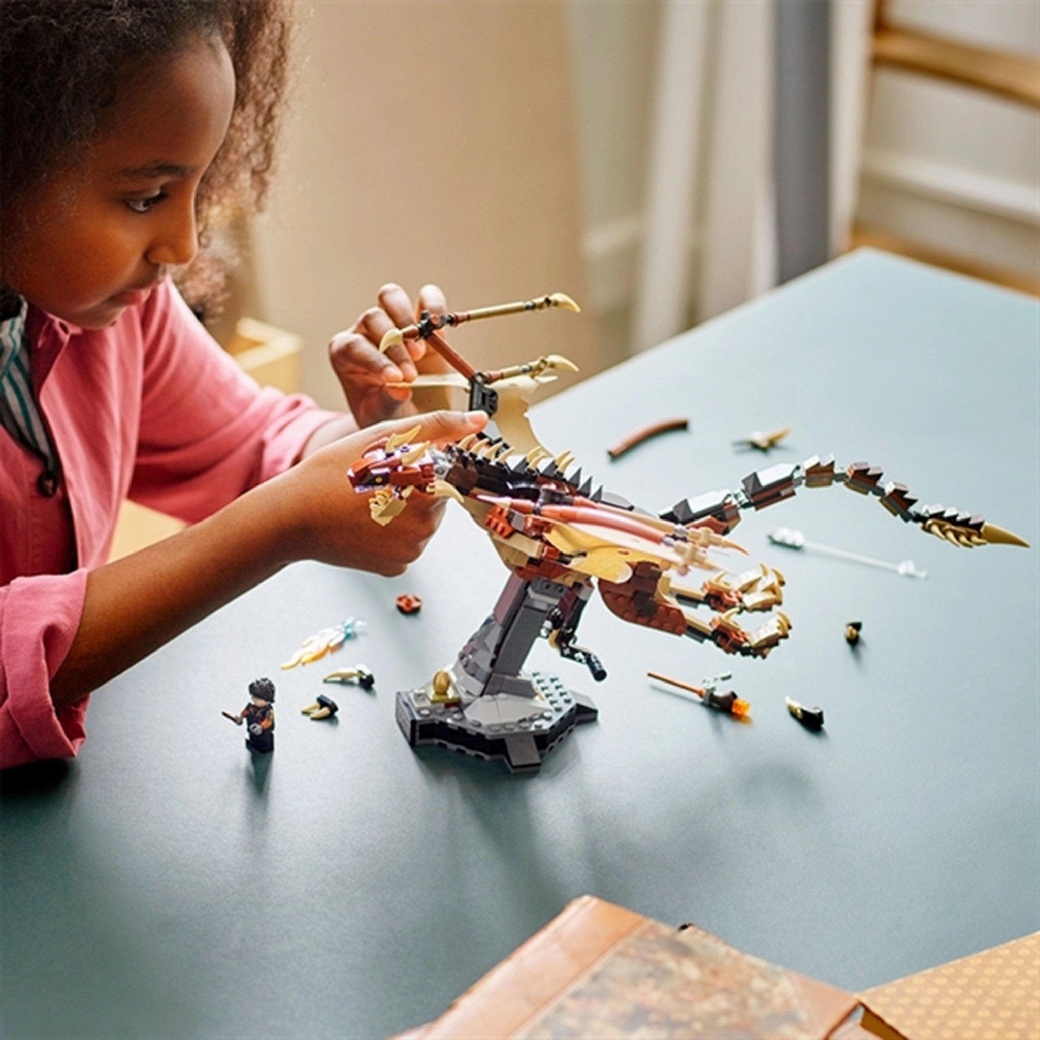 LEGO Harry Potter?Hungarian Horntail Dragon