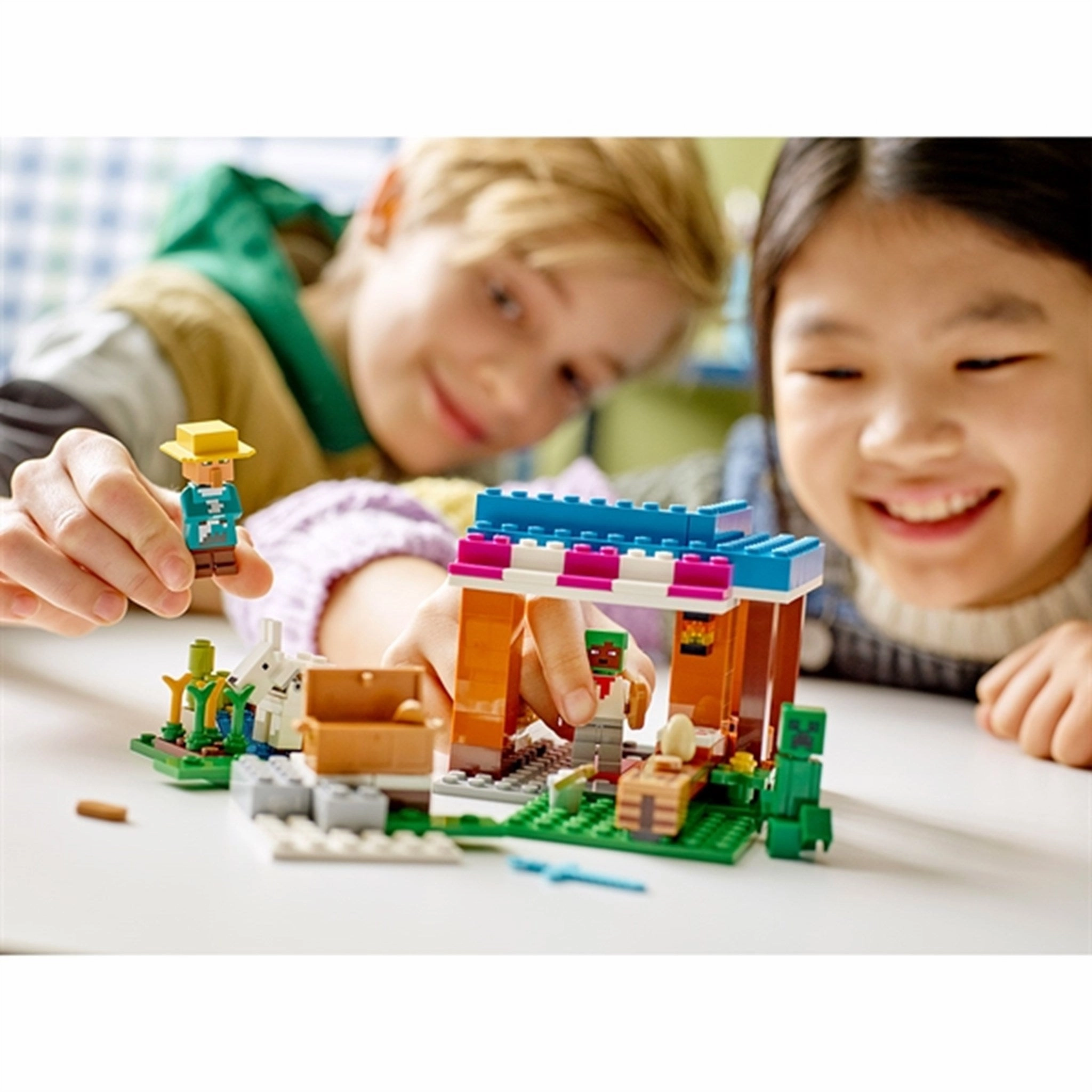 LEGO Minecraft The Bakery