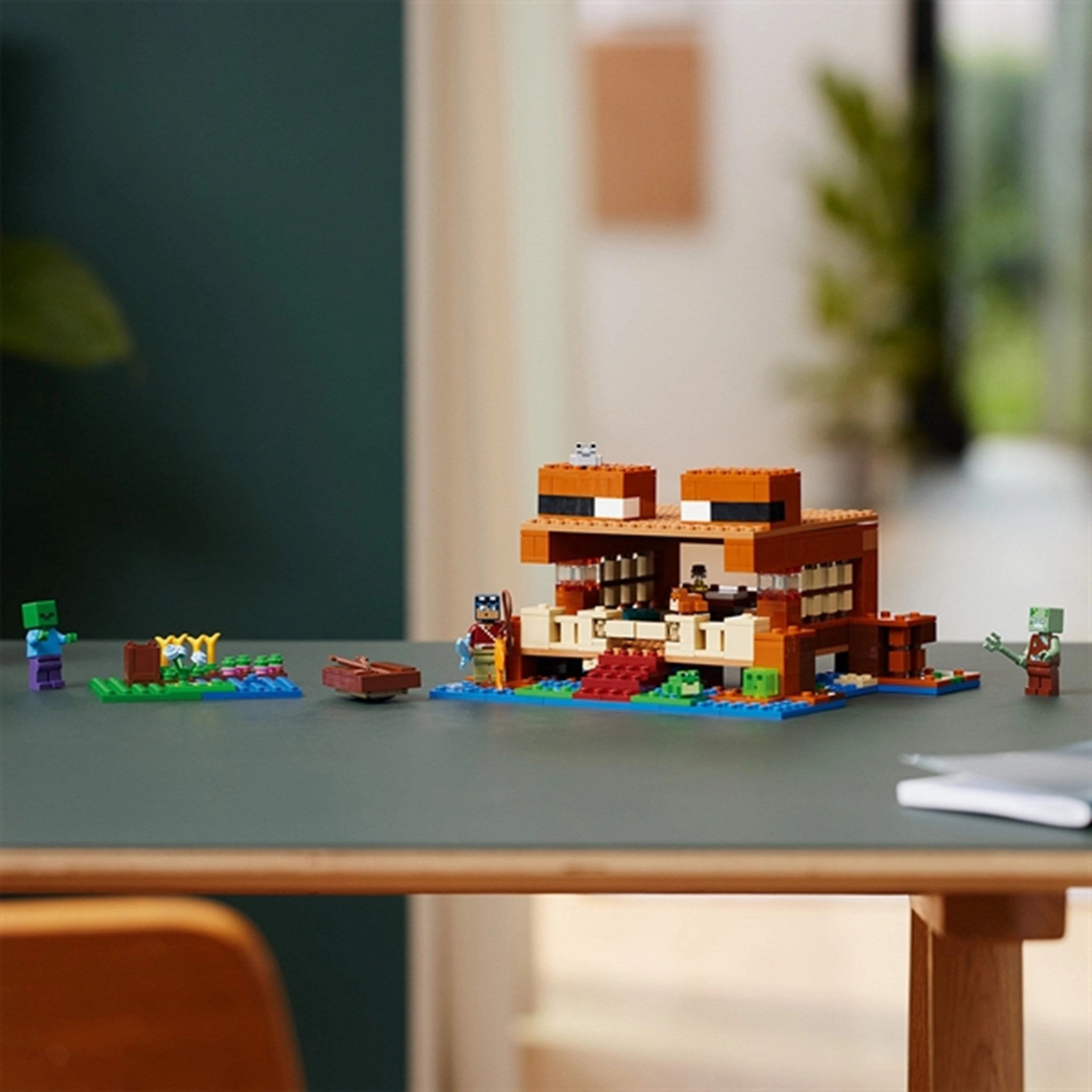 LEGO? Minecraft? The Frog House