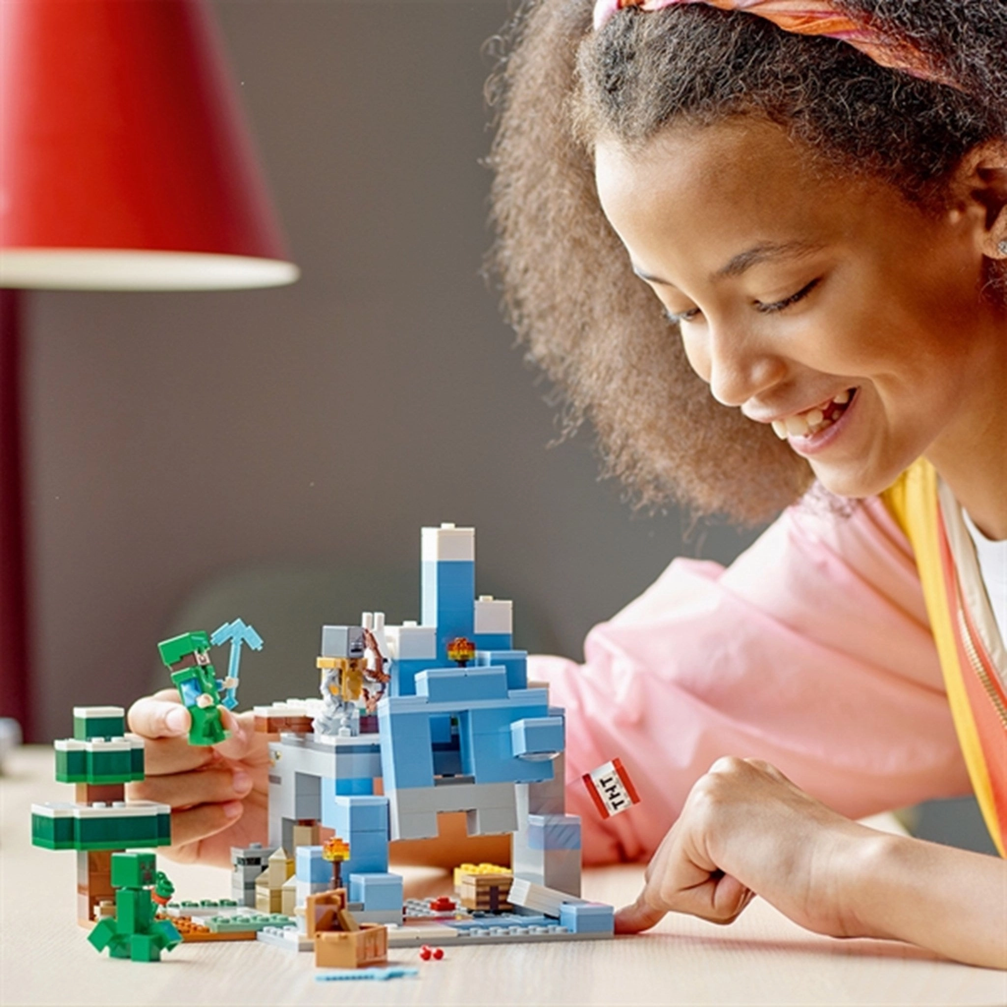 LEGO Minecraft The Frozen Peaks