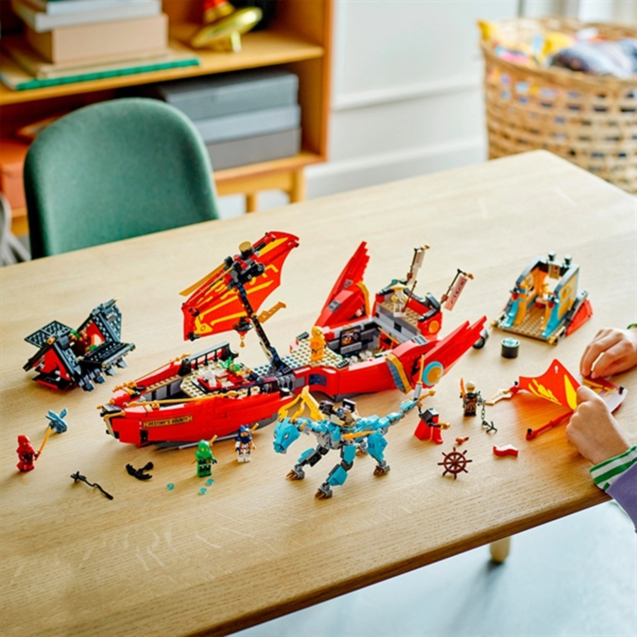 LEGO? NINJAGO? Destiny's Bounty - Race against time