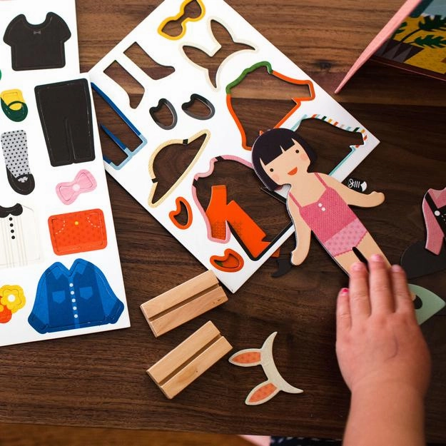 Magnetic Dress Up - Best Friends