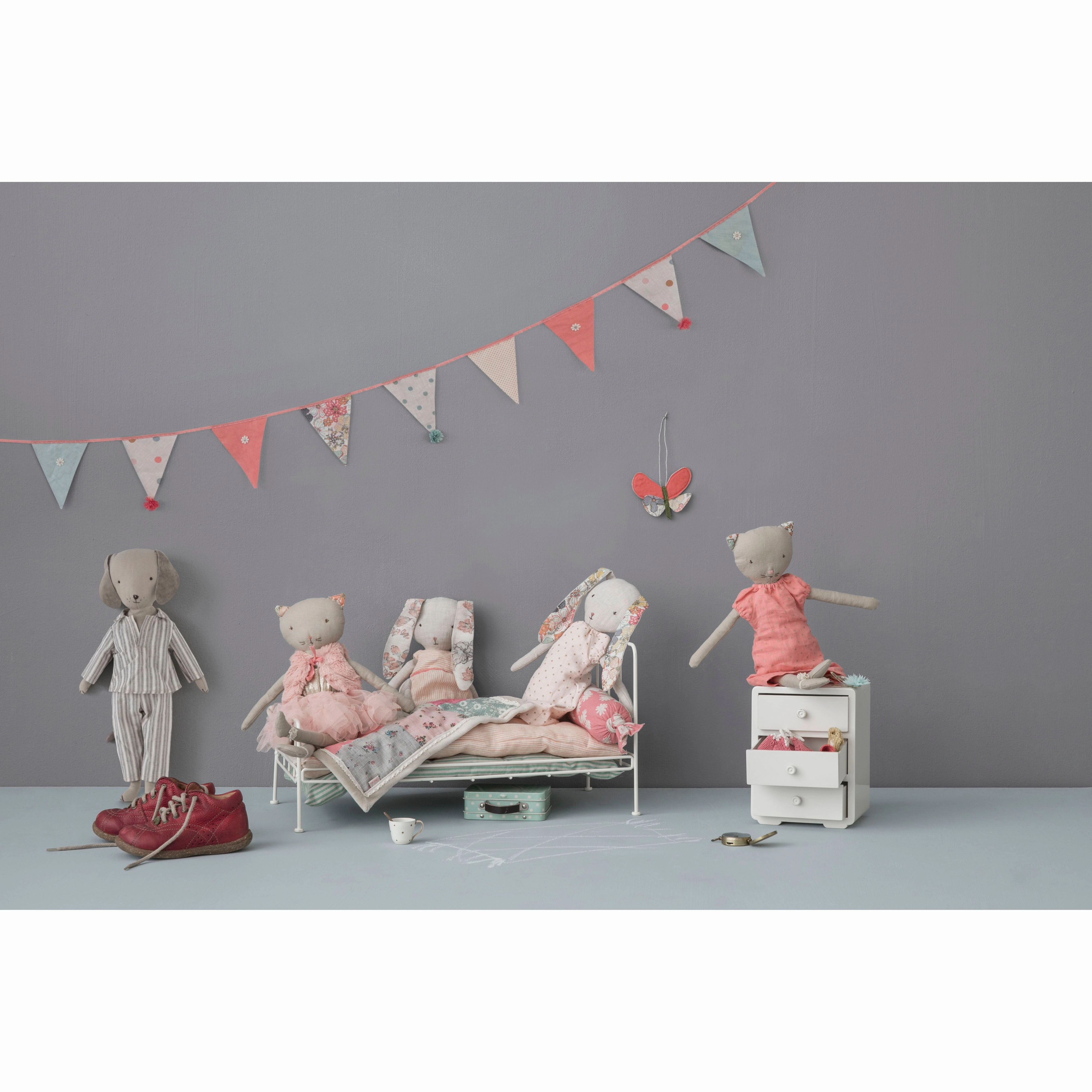 Maileg Dresser