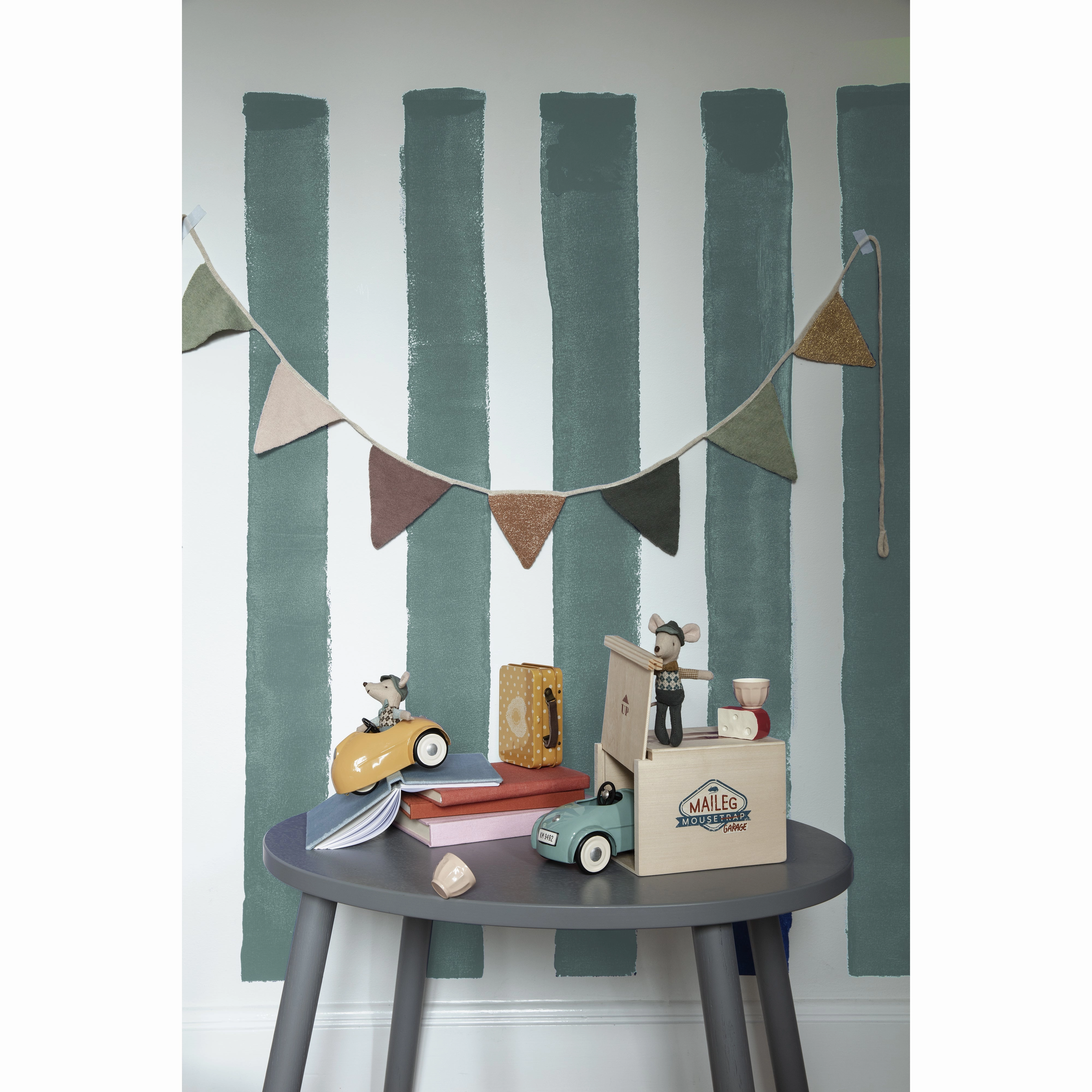 Maileg Mouse Car with Garage Yellow