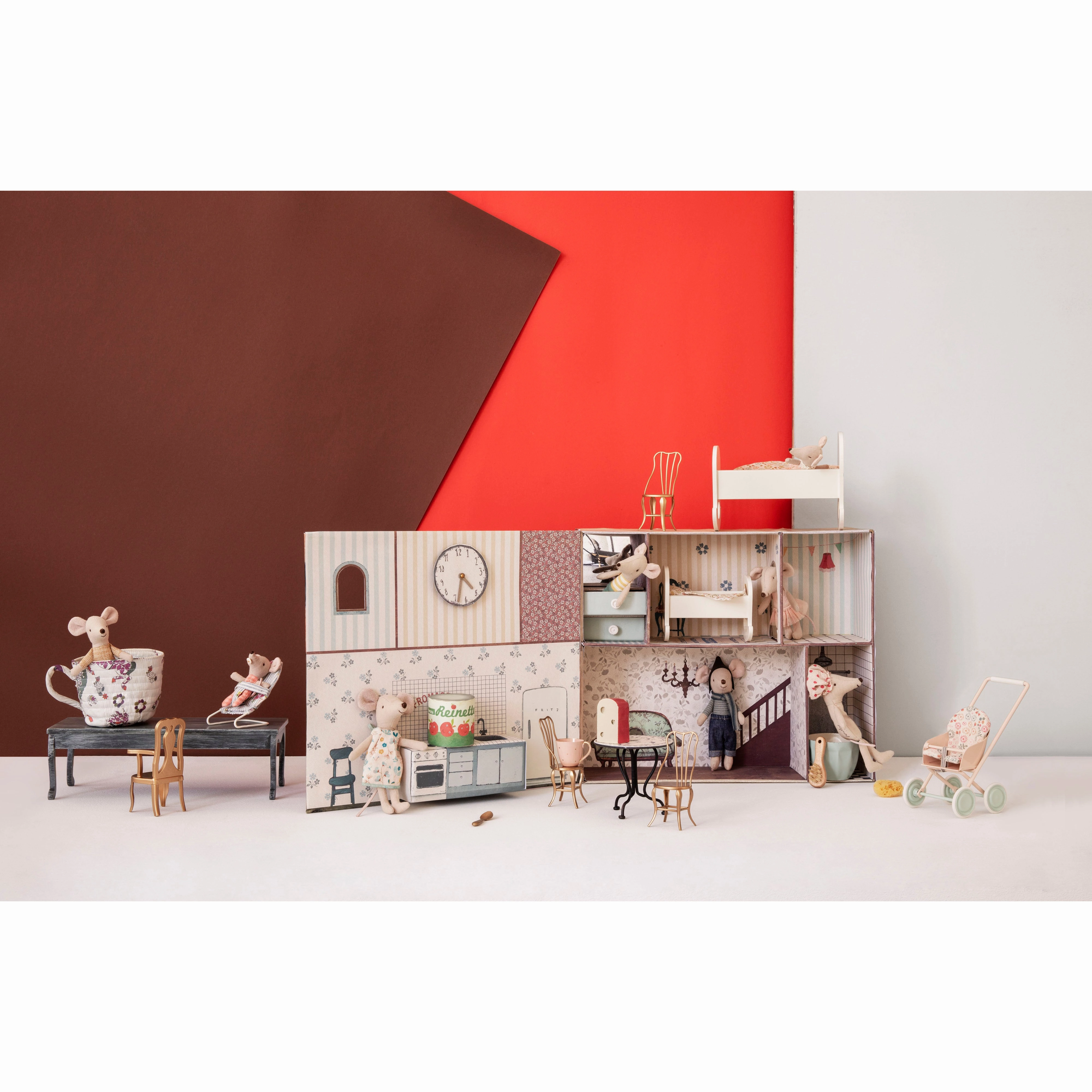 Maileg Vintage Dinner Table Micro