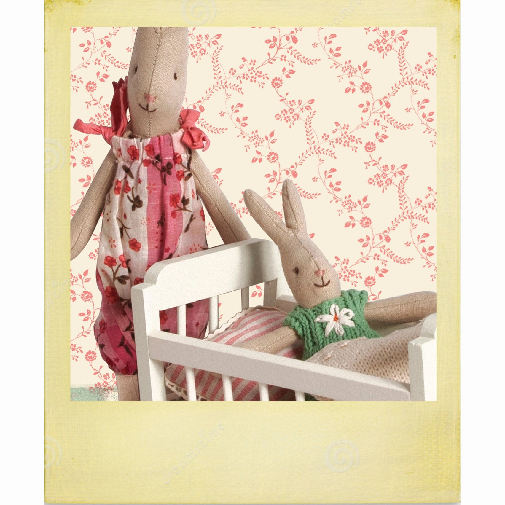 Maileg Wooden Cot Bed Offwhite