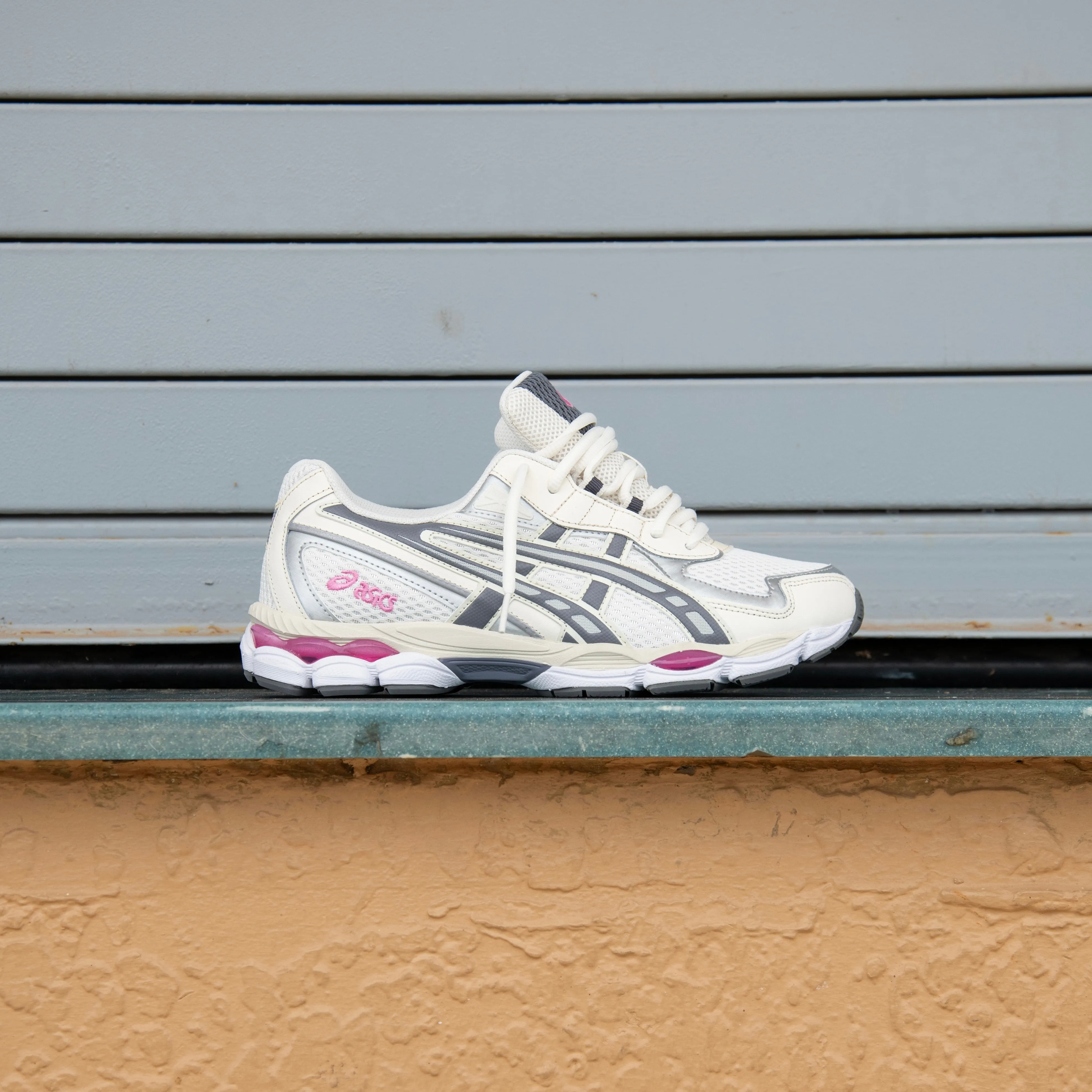 Mens Asics Gel-NYC 2055 (Cream/Carbon) Asics Shoes