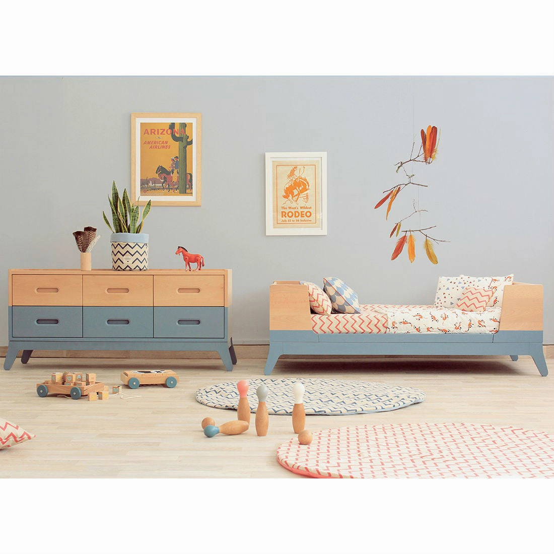 Nobodinoz Wooden Bowling Set