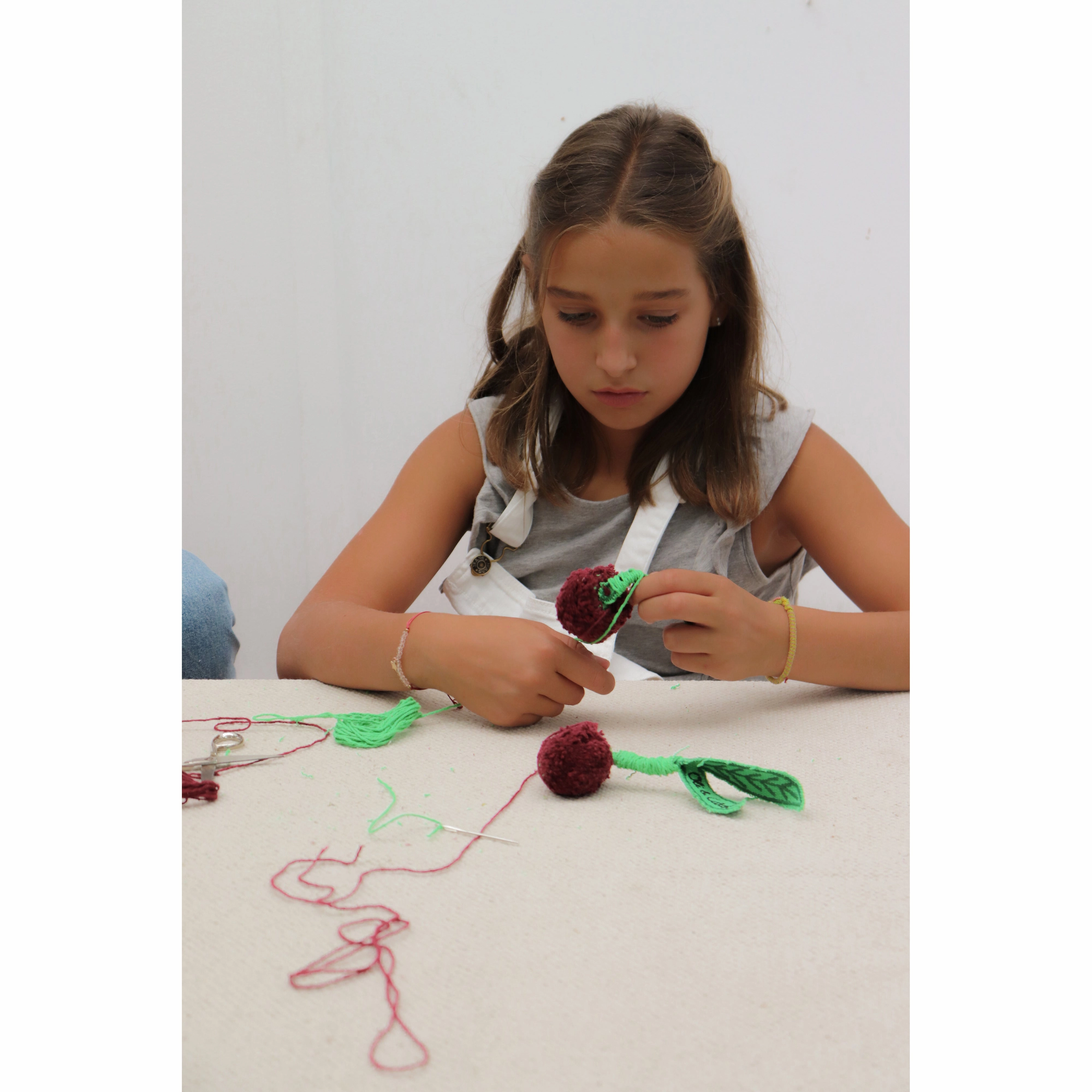 Oli & Carol DIY Mery The Cherry