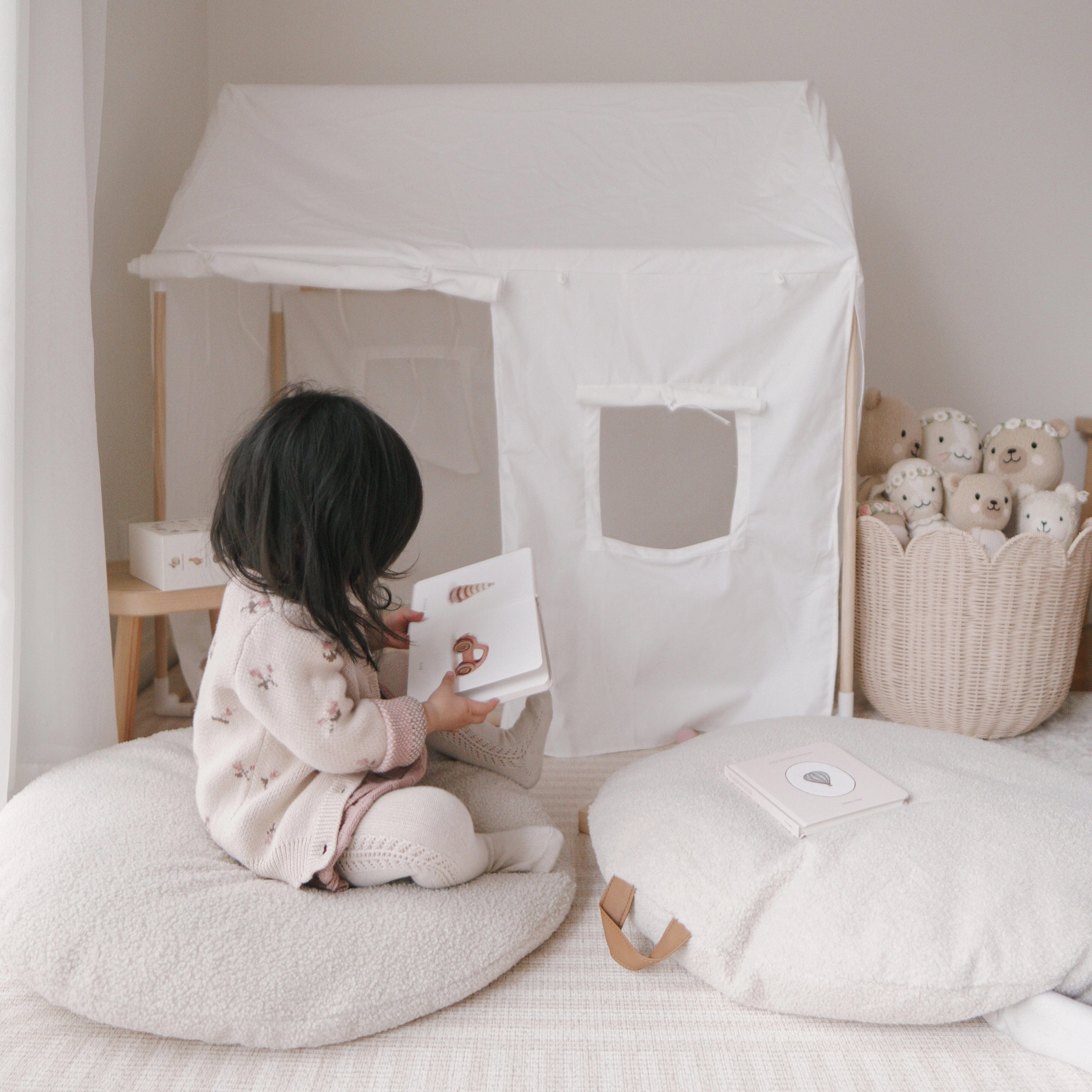 Playhouse Tent with 2pcs BAYLEY Boucle Cushions Bundle