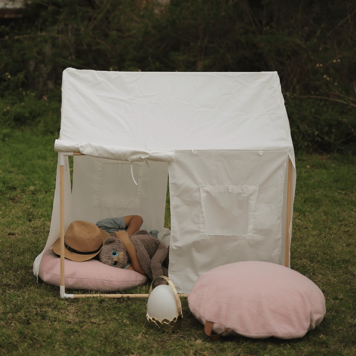 Playhouse Tent with 2pcs BAYLEY Boucle Cushions Bundle