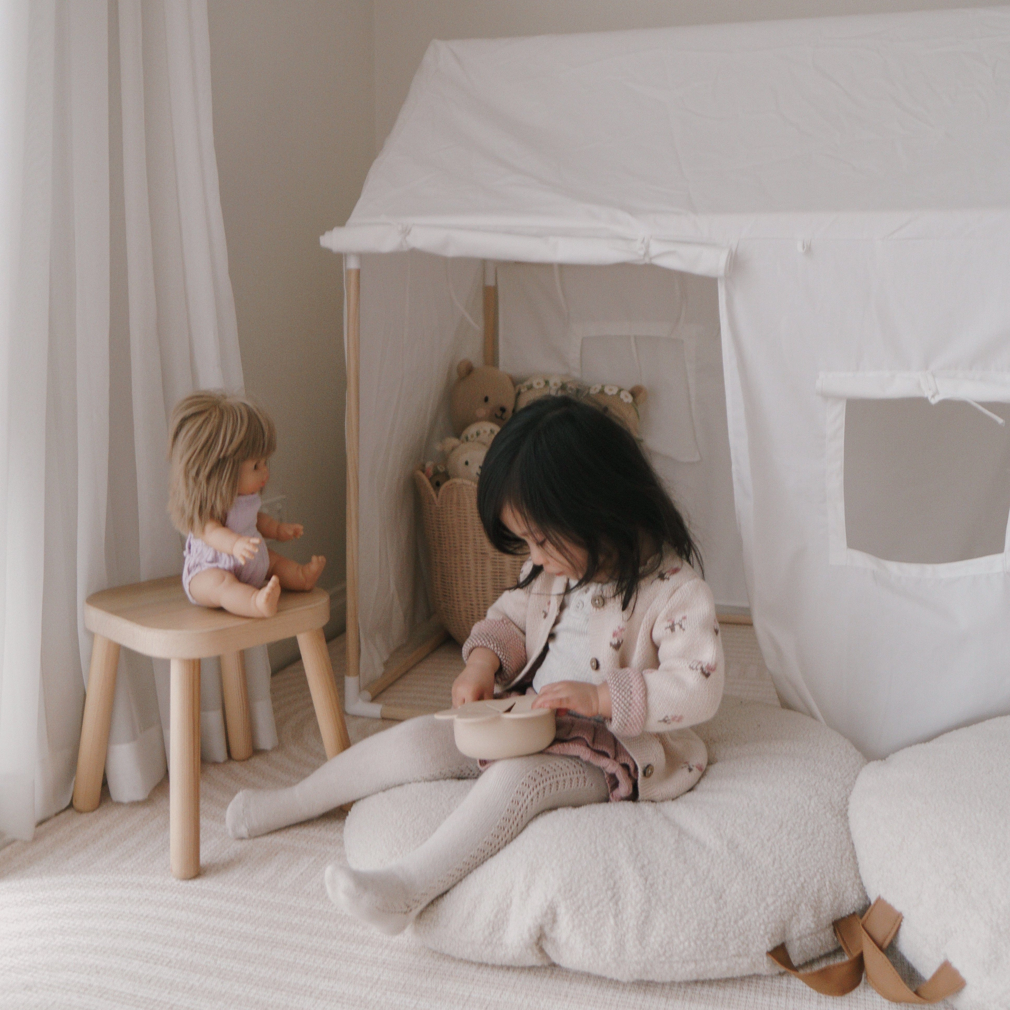 Playhouse Tent with 2pcs BAYLEY Boucle Cushions Bundle