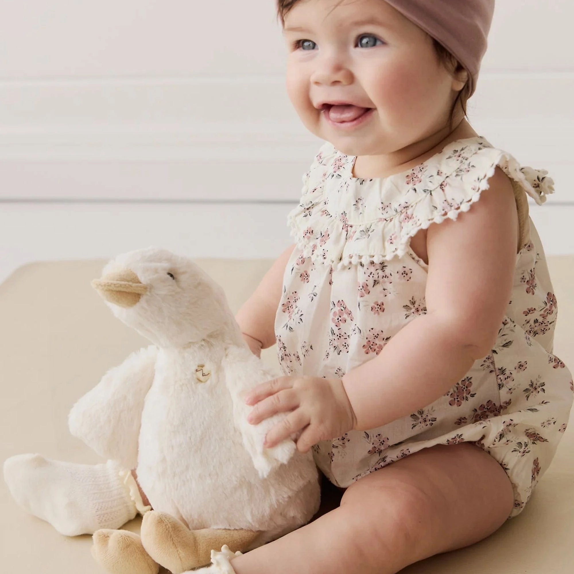 Snuggle Bunnies - Plush Rose The Duck